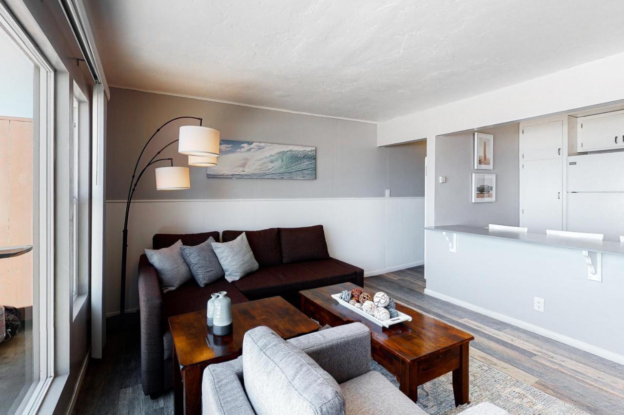 3009 Ocean Street- Unit C & D * Carlsbad