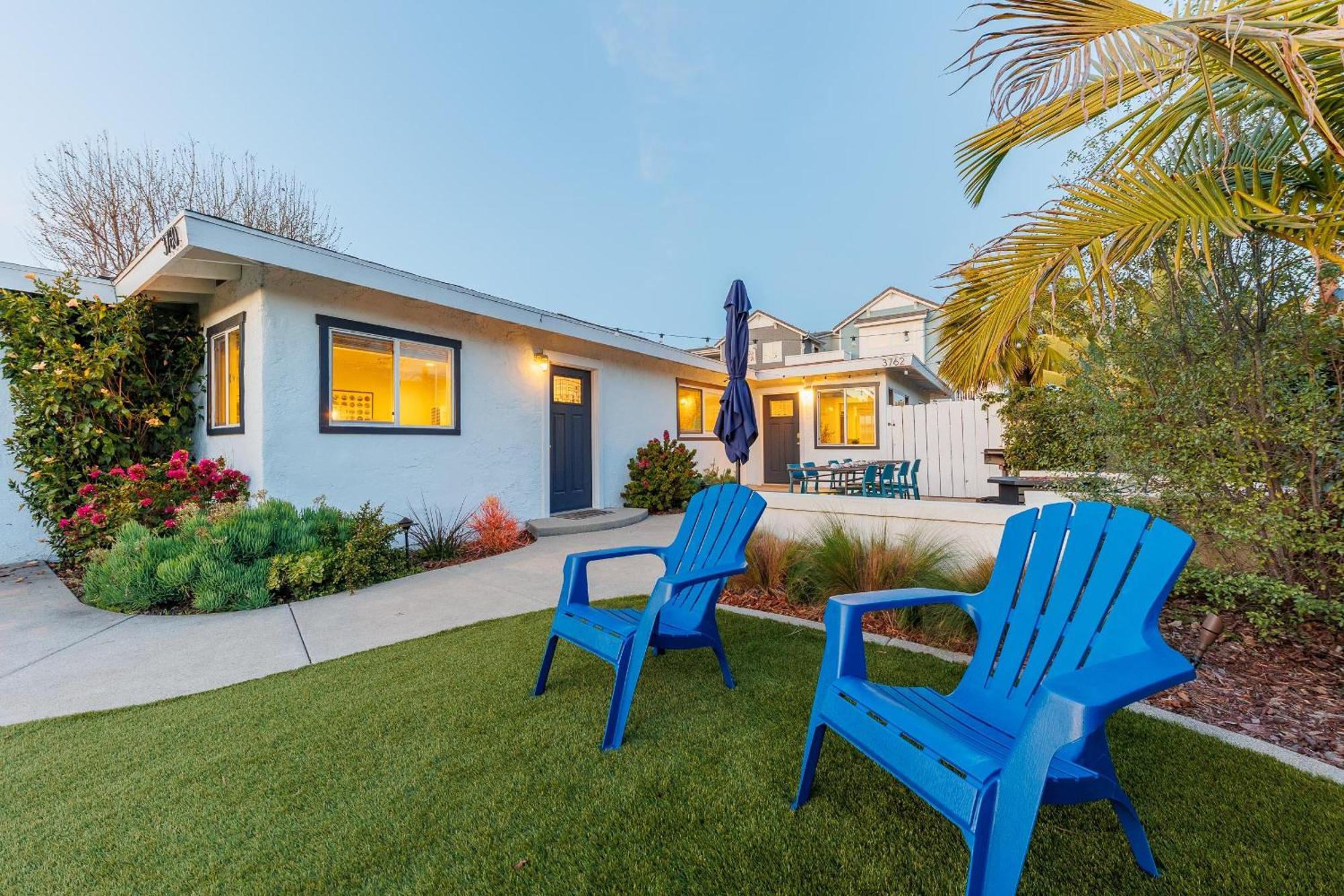 Charming - 4br, Sleeps 10, Pets Ok Carlsbad