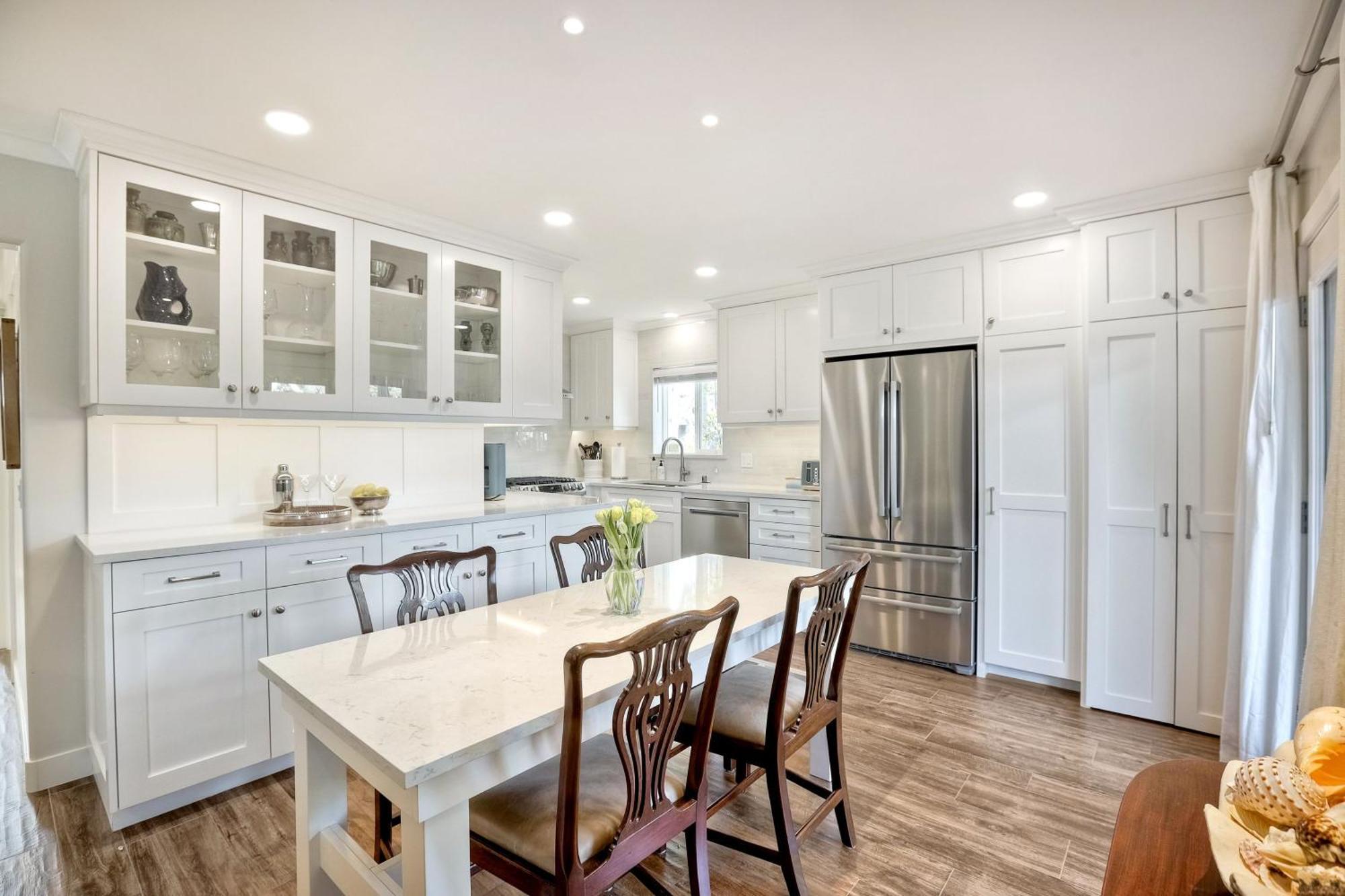 Holiday home 90 Walk Score, Steps To Beach, Dining Carlsbad