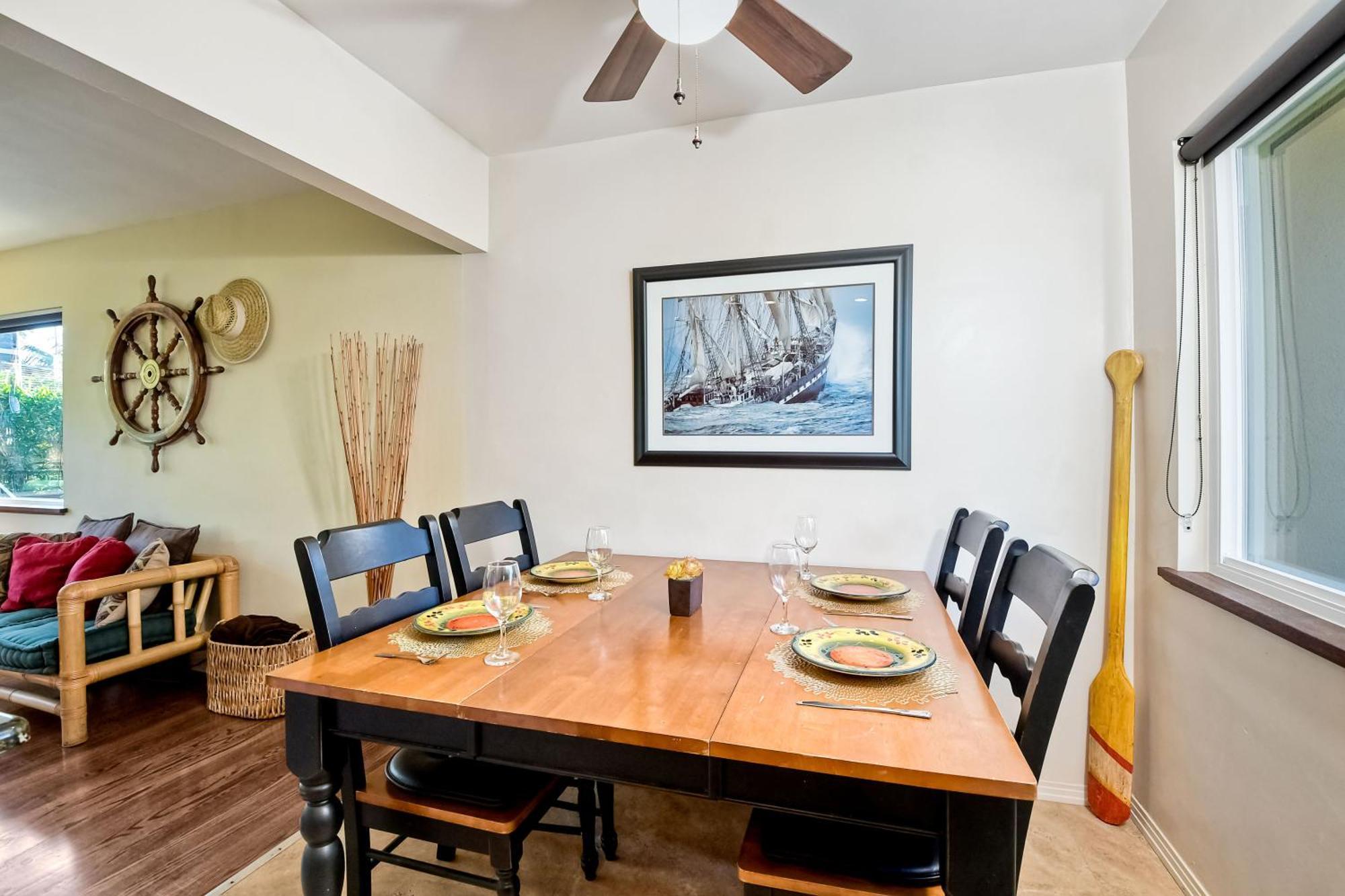 Walk To - Bbq - Fire Pit - Outdoor Dining Holiday home *