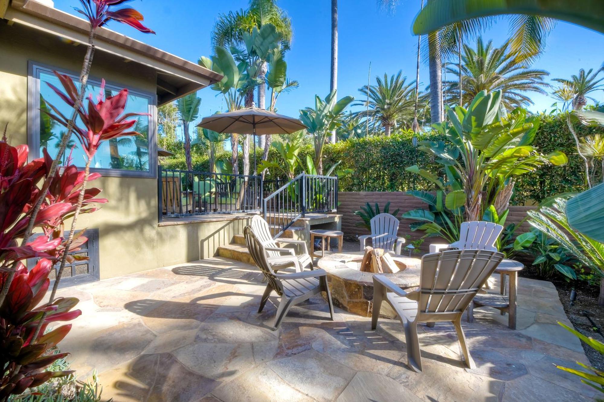 Walk To - Bbq - Fire Pit - Outdoor Dining *