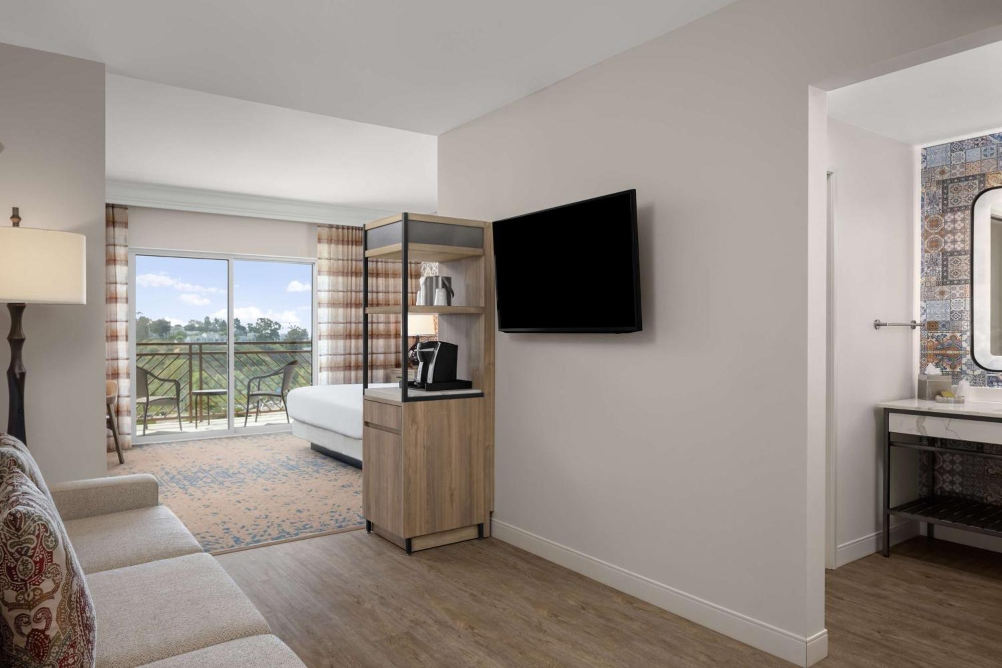 The Cassara Carlsbad, Tapestry Collection By Hilton Hotel 4*