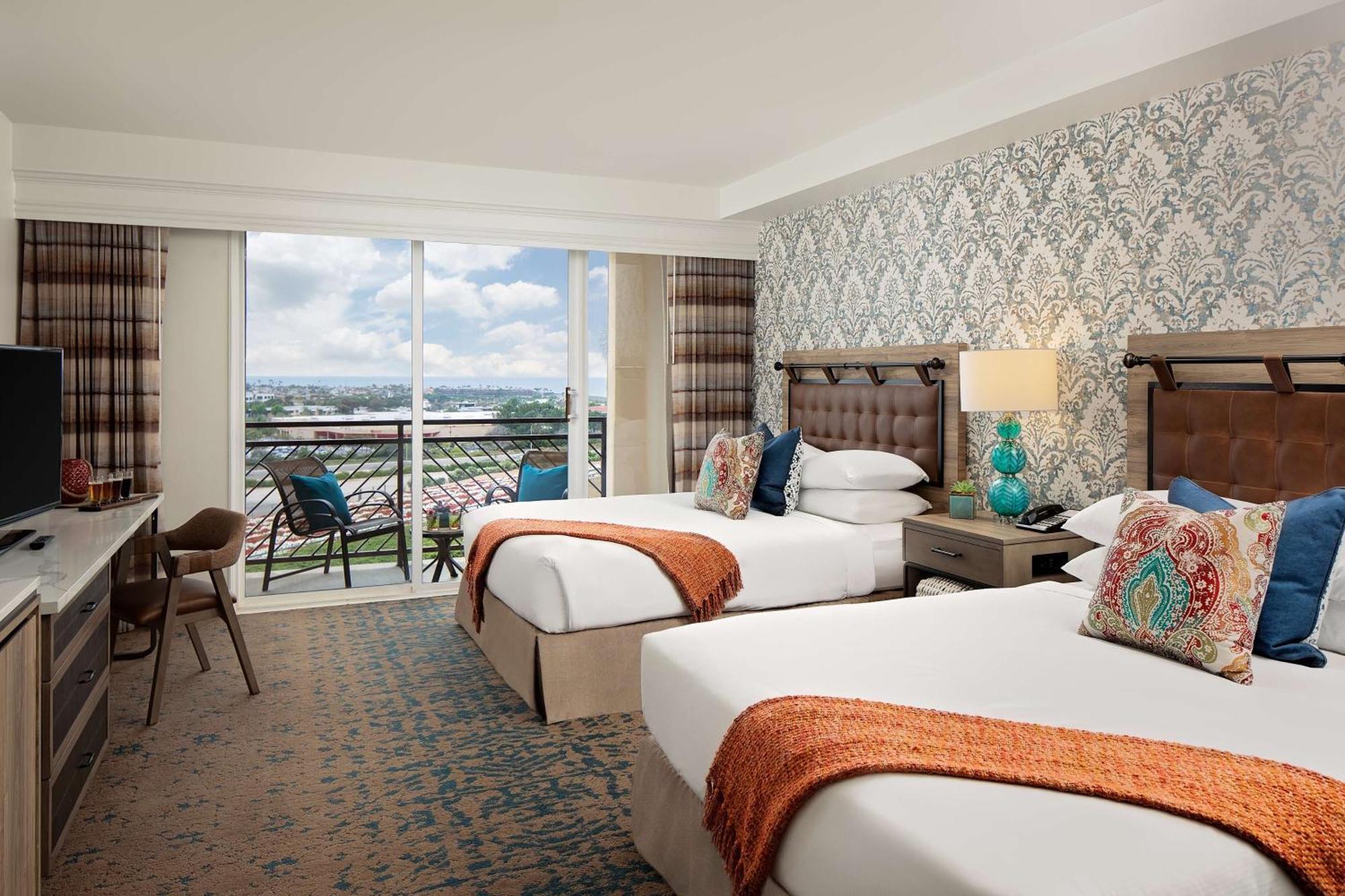 Hotel The Cassara Carlsbad, Tapestry Collection By Hilton