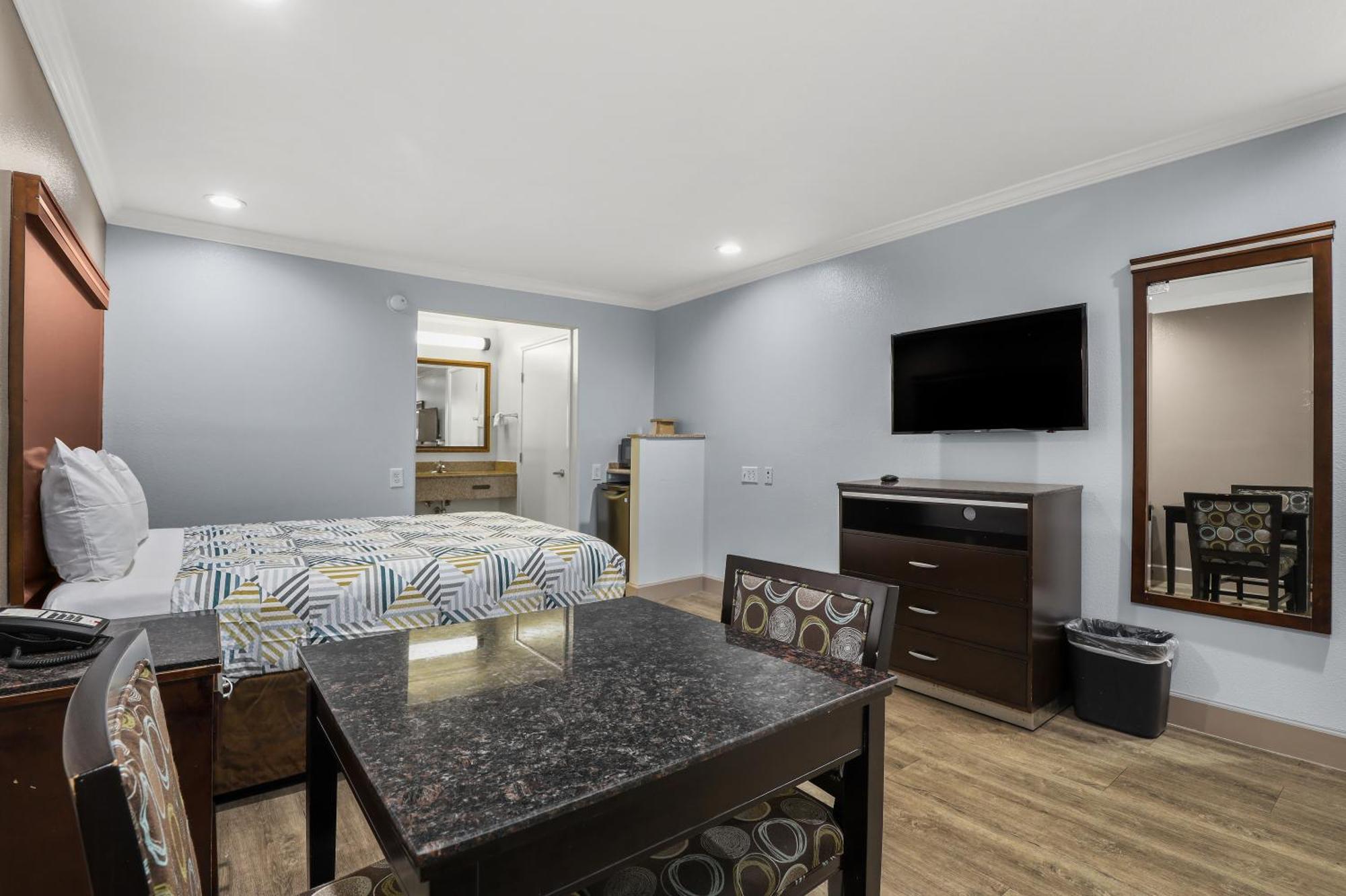 6 Carlsbad, Ca- North Carlsbad