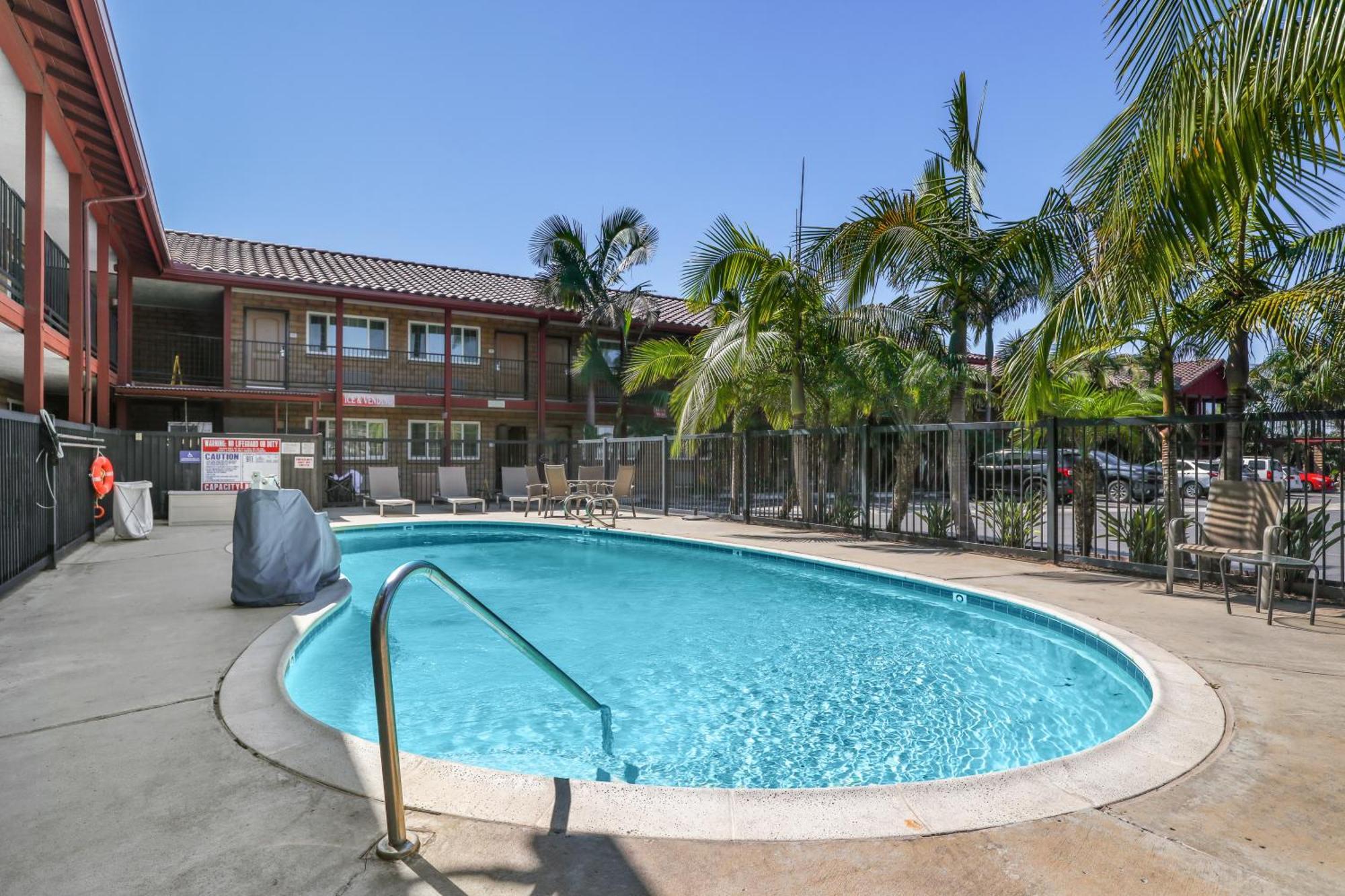 6 Carlsbad, Ca- North Carlsbad