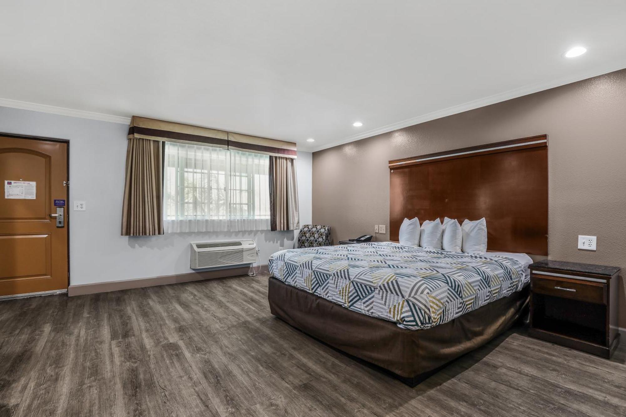 6 Carlsbad, Ca- North Carlsbad
