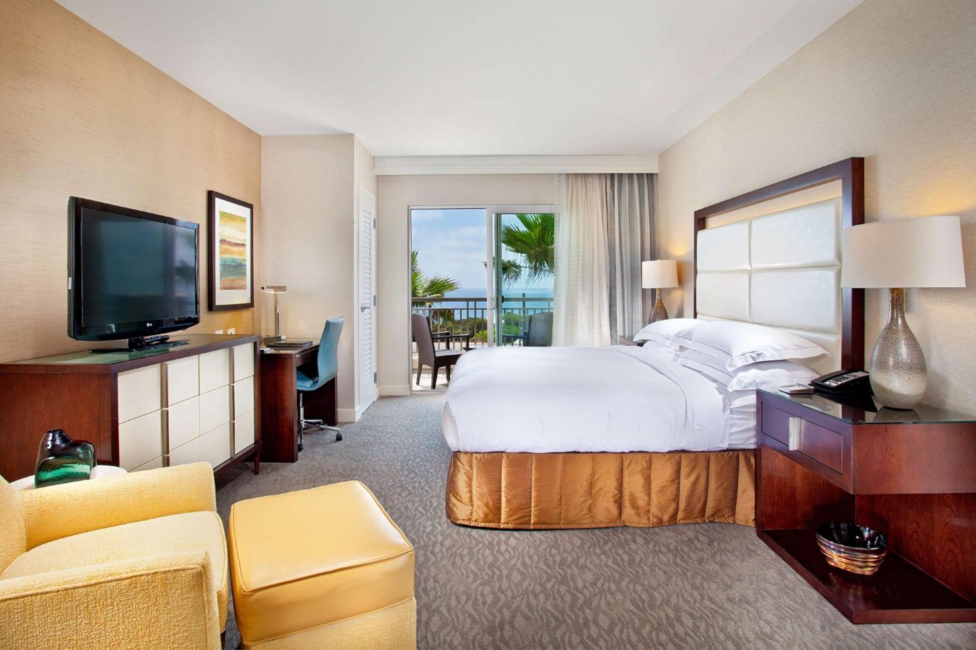 Cape Rey Beach, A Hilton & Carlsbad