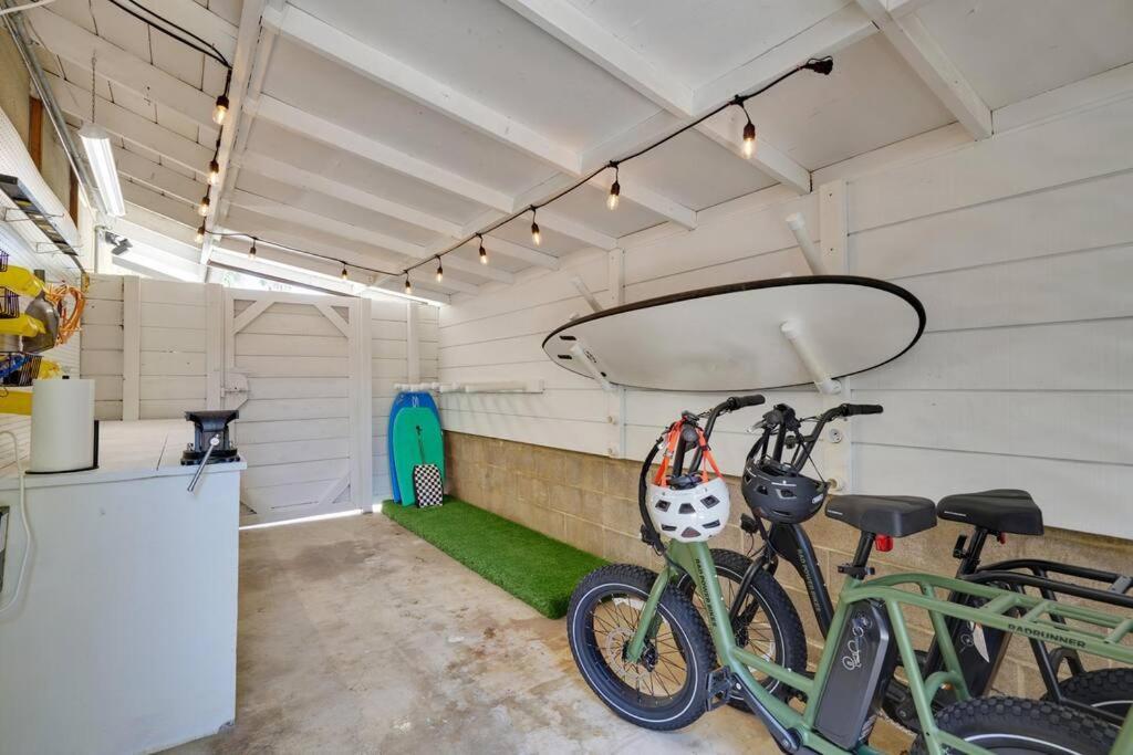Coastal Retreat With E-bikes!