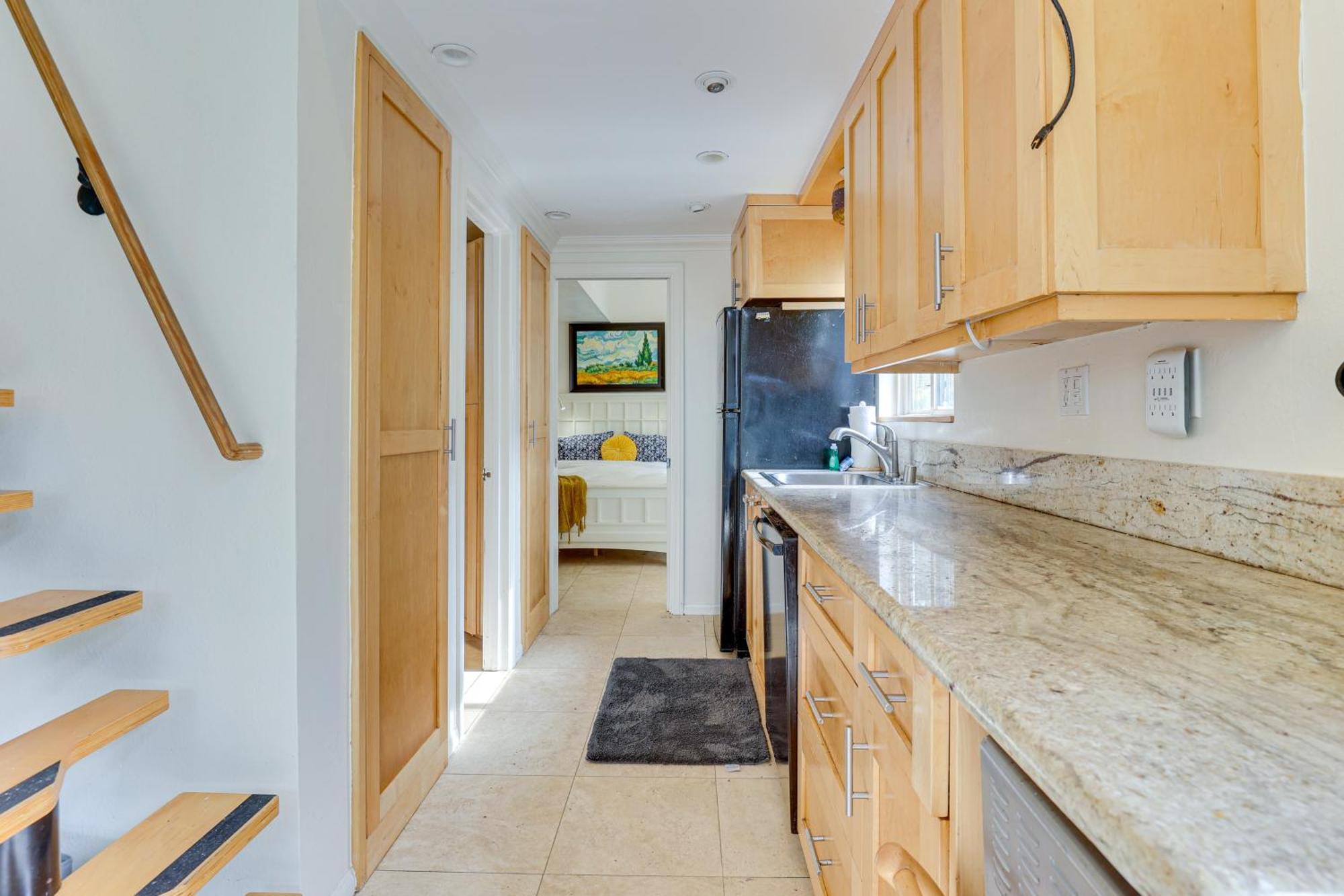 Patio, Hot Tub, Close To Beach! Carlsbad