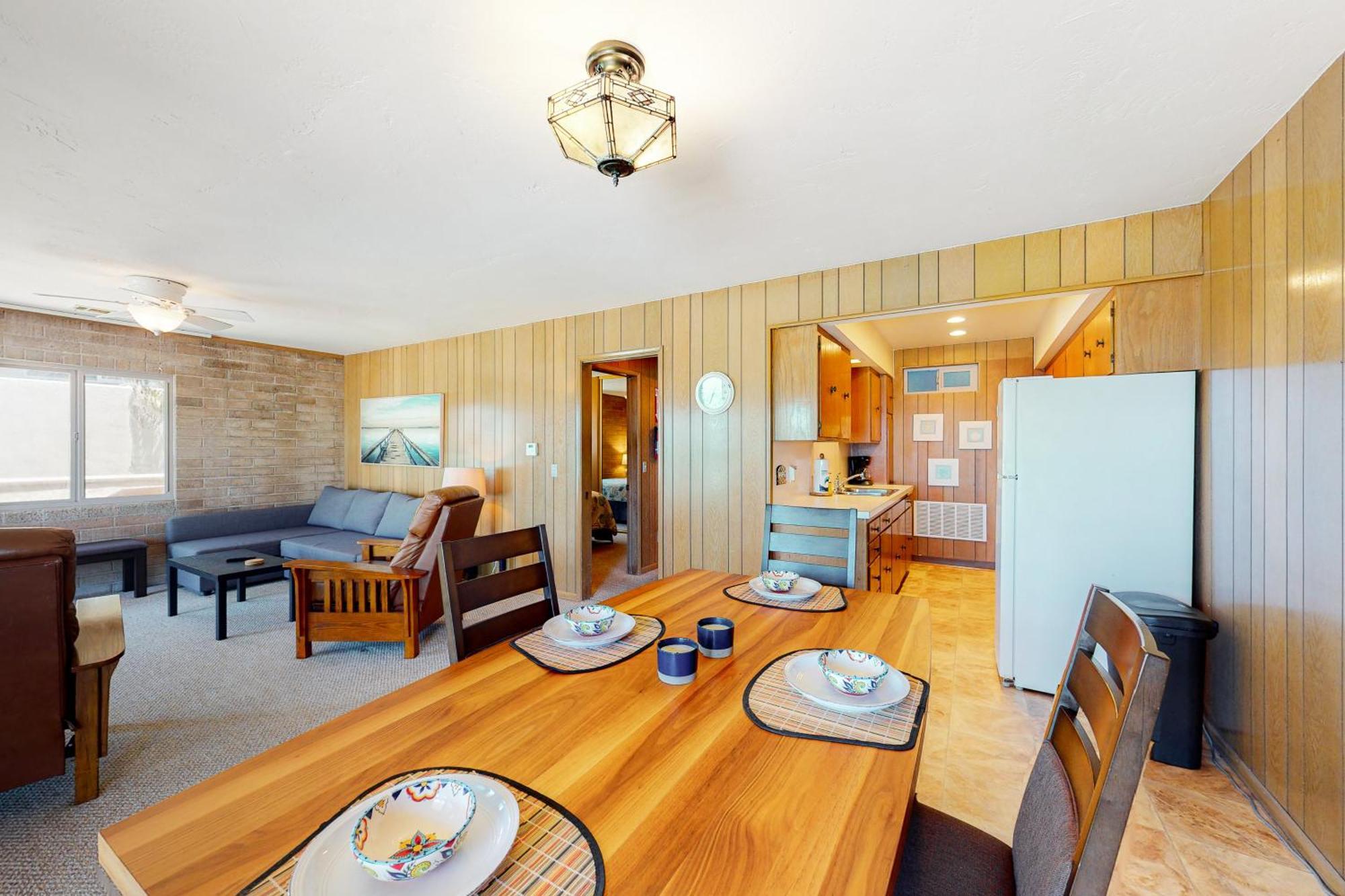 2489 Ocean Street Main Holiday home *
