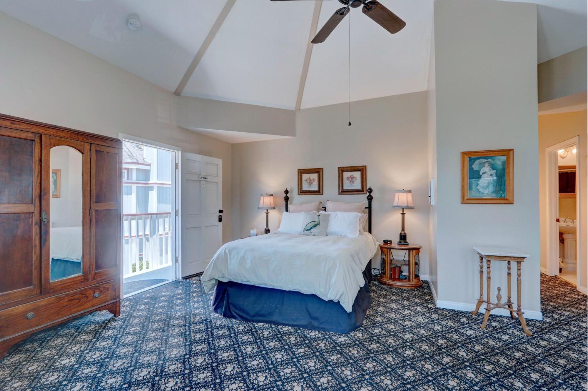 Pelican Cove Hotel 4*