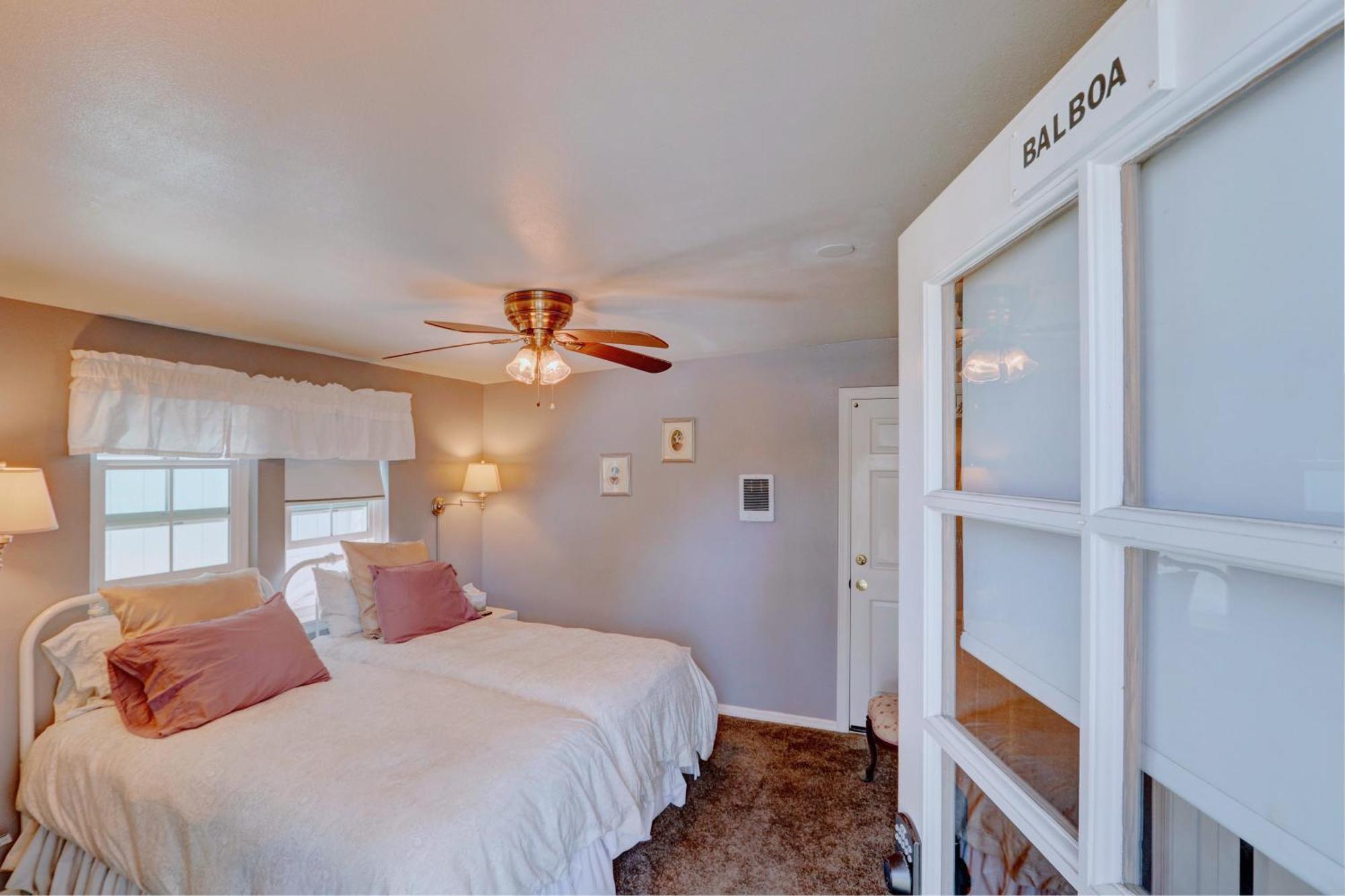 Pelican Cove 4*