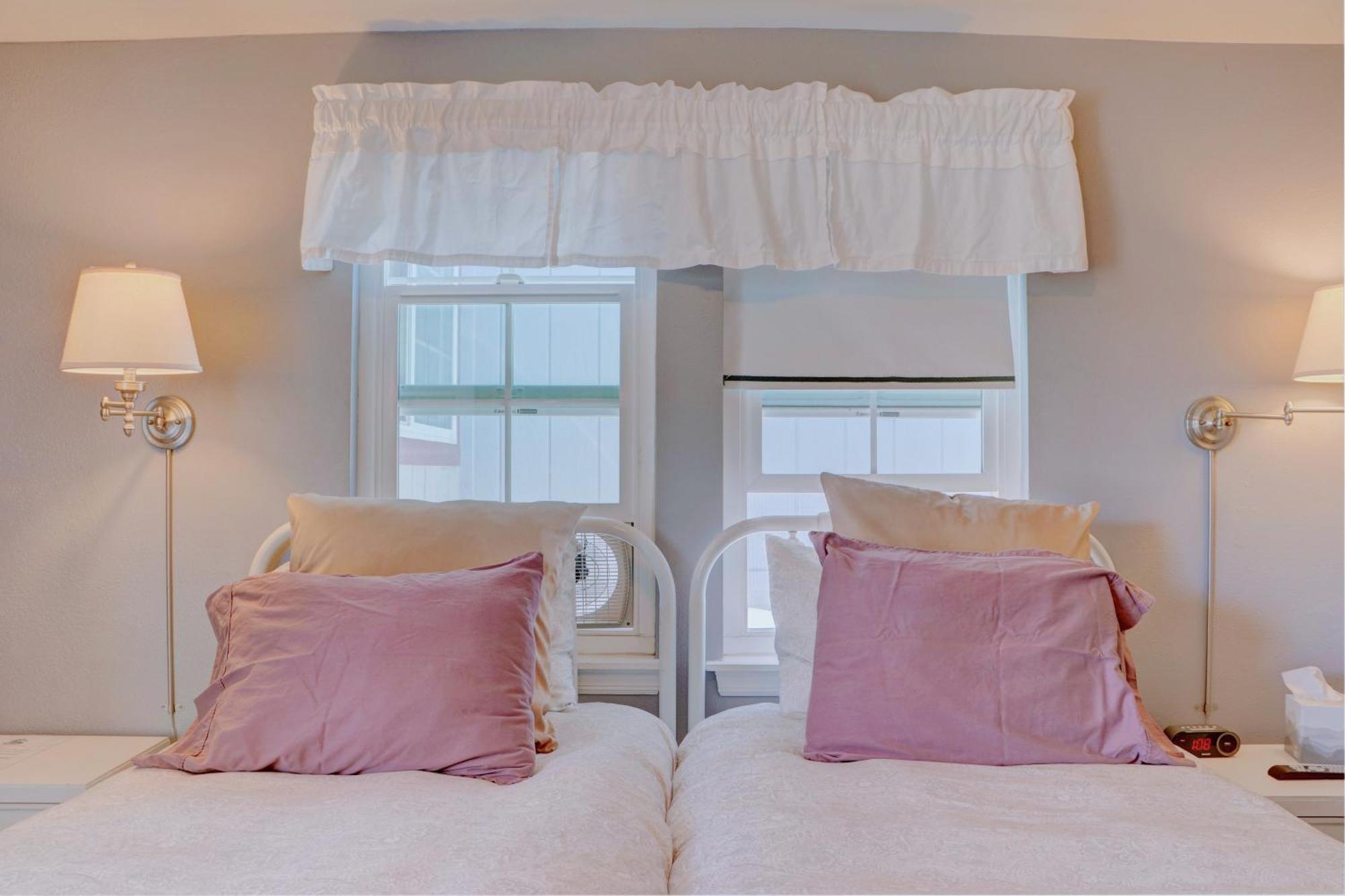 Hotel Pelican Cove