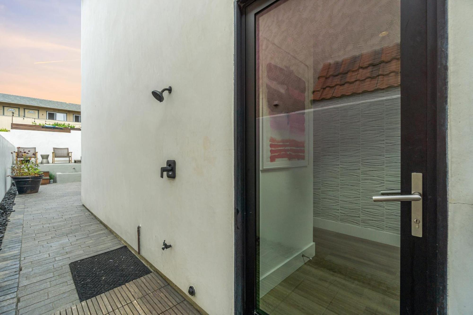 Holiday home Private Beachside With Hottub