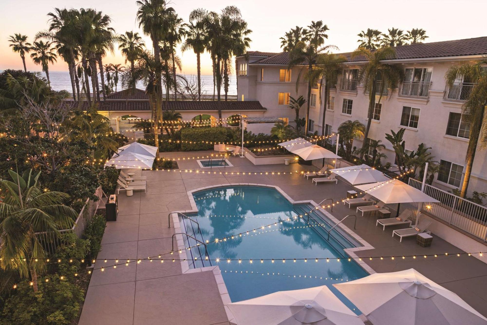 Hilton Garden 4*
