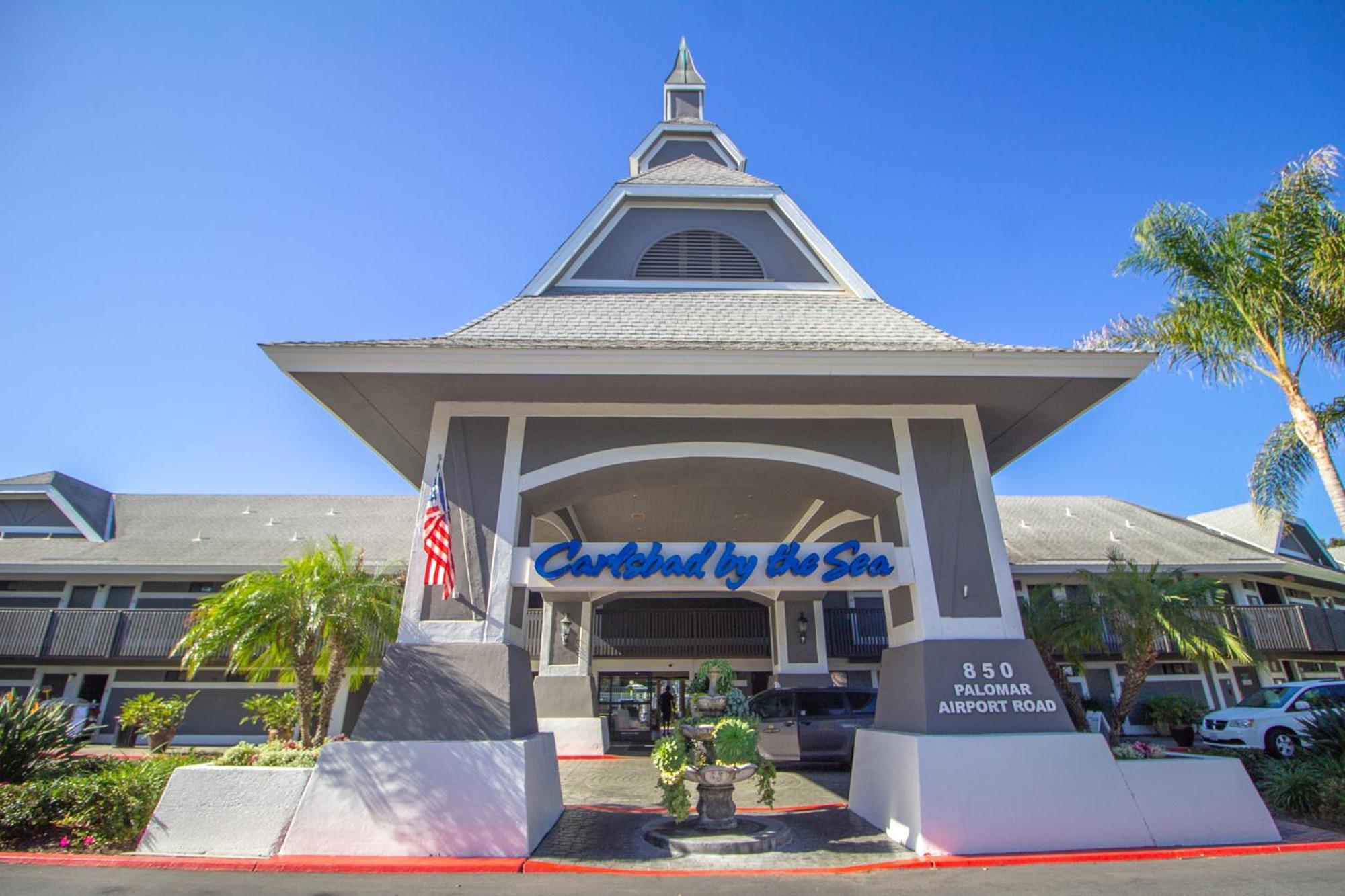 By The Sea 3* Carlsbad