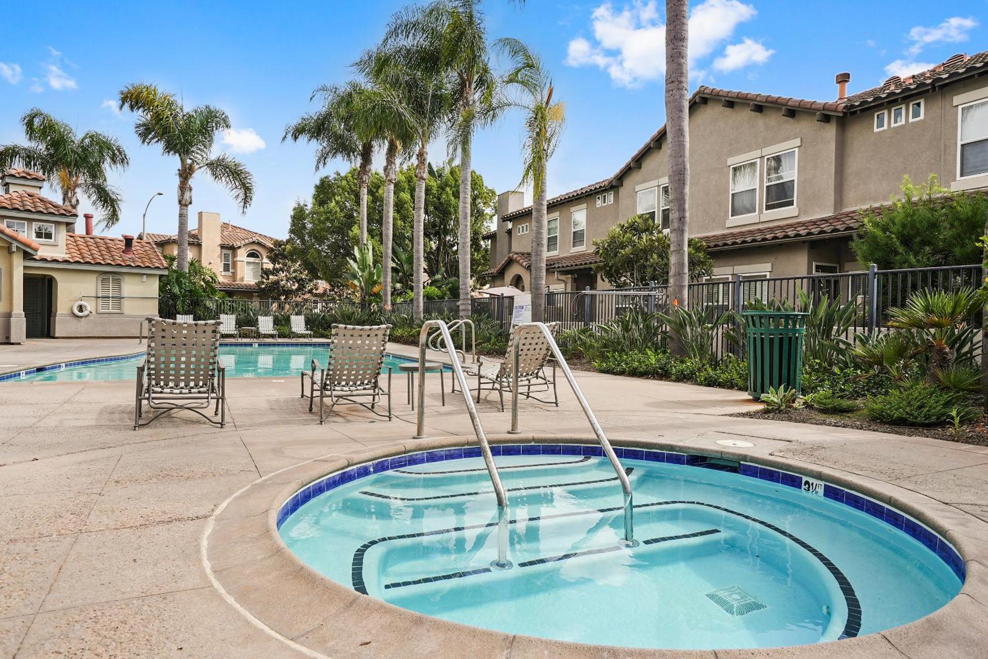 Spacious Comfort Apartment Carlsbad