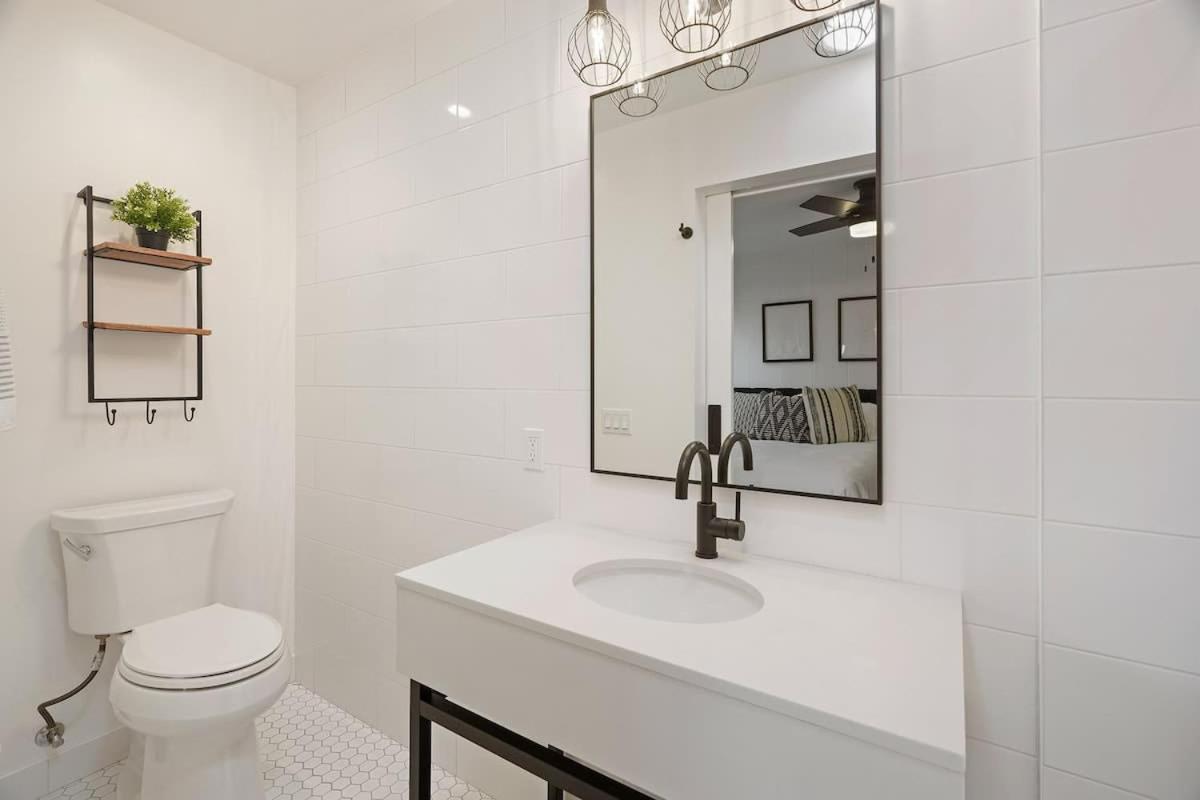 Coastal Palm Haven - With Hot Tub Holiday home Carlsbad
