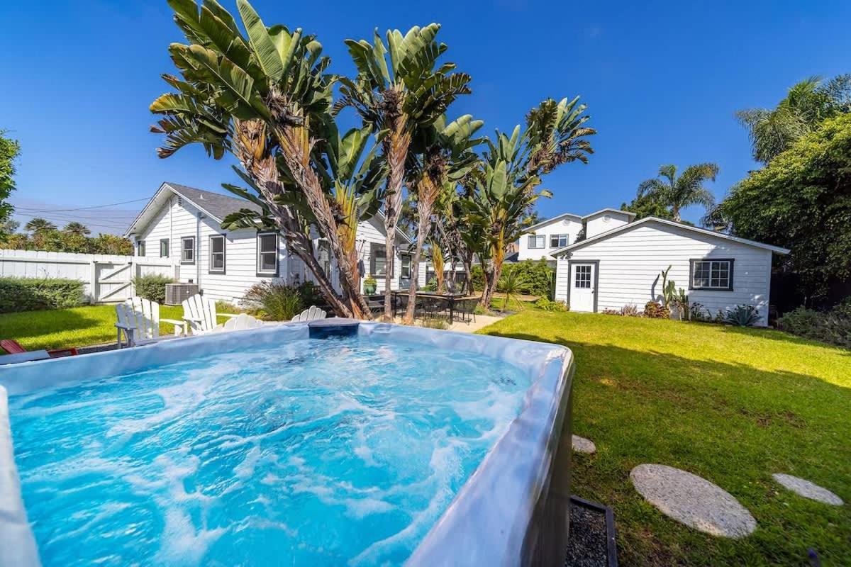 Coastal Palm Haven - With Hot Tub * Carlsbad