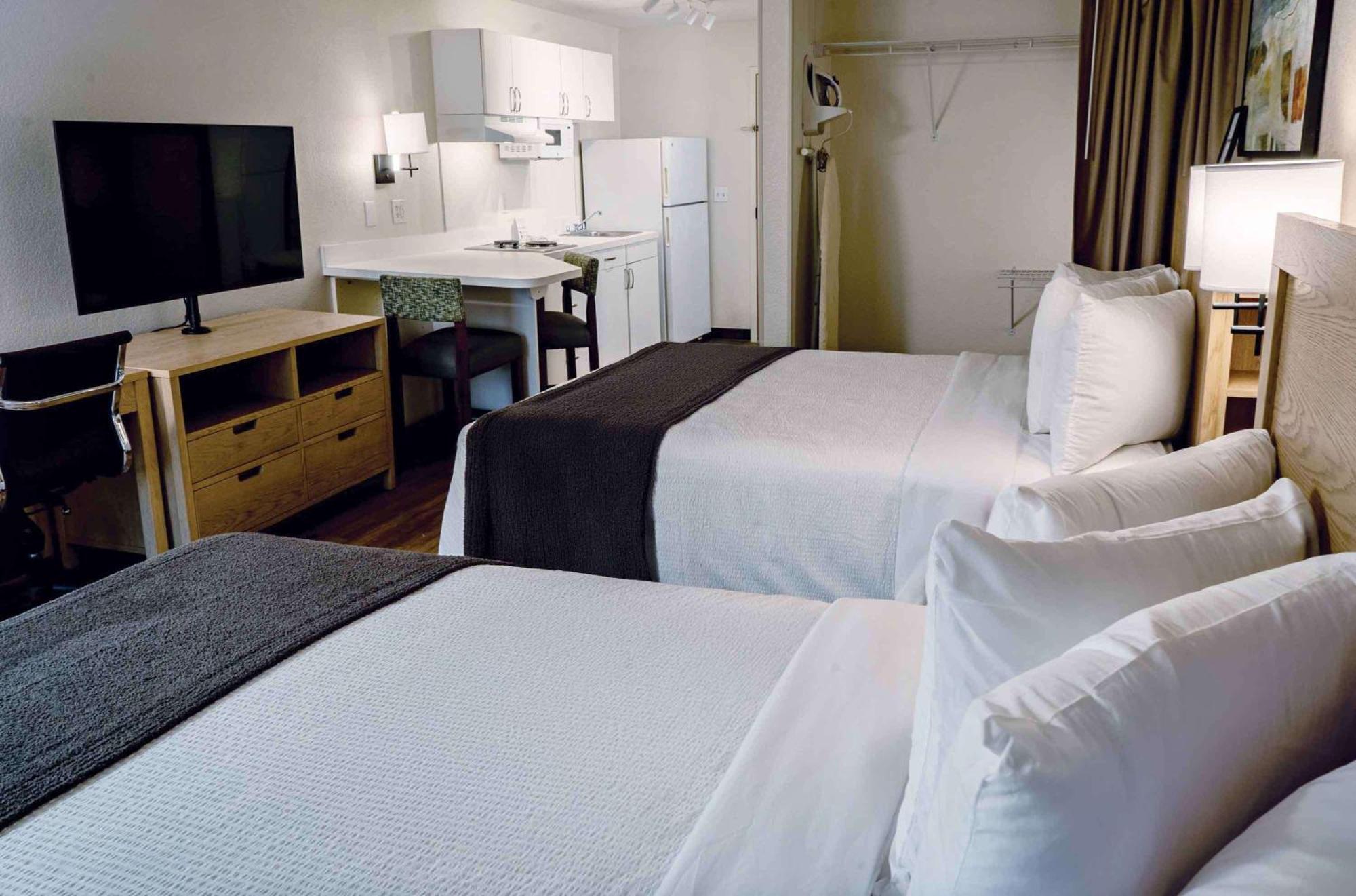 Extended America - San Diego - Village By The Sea 2* Carlsbad