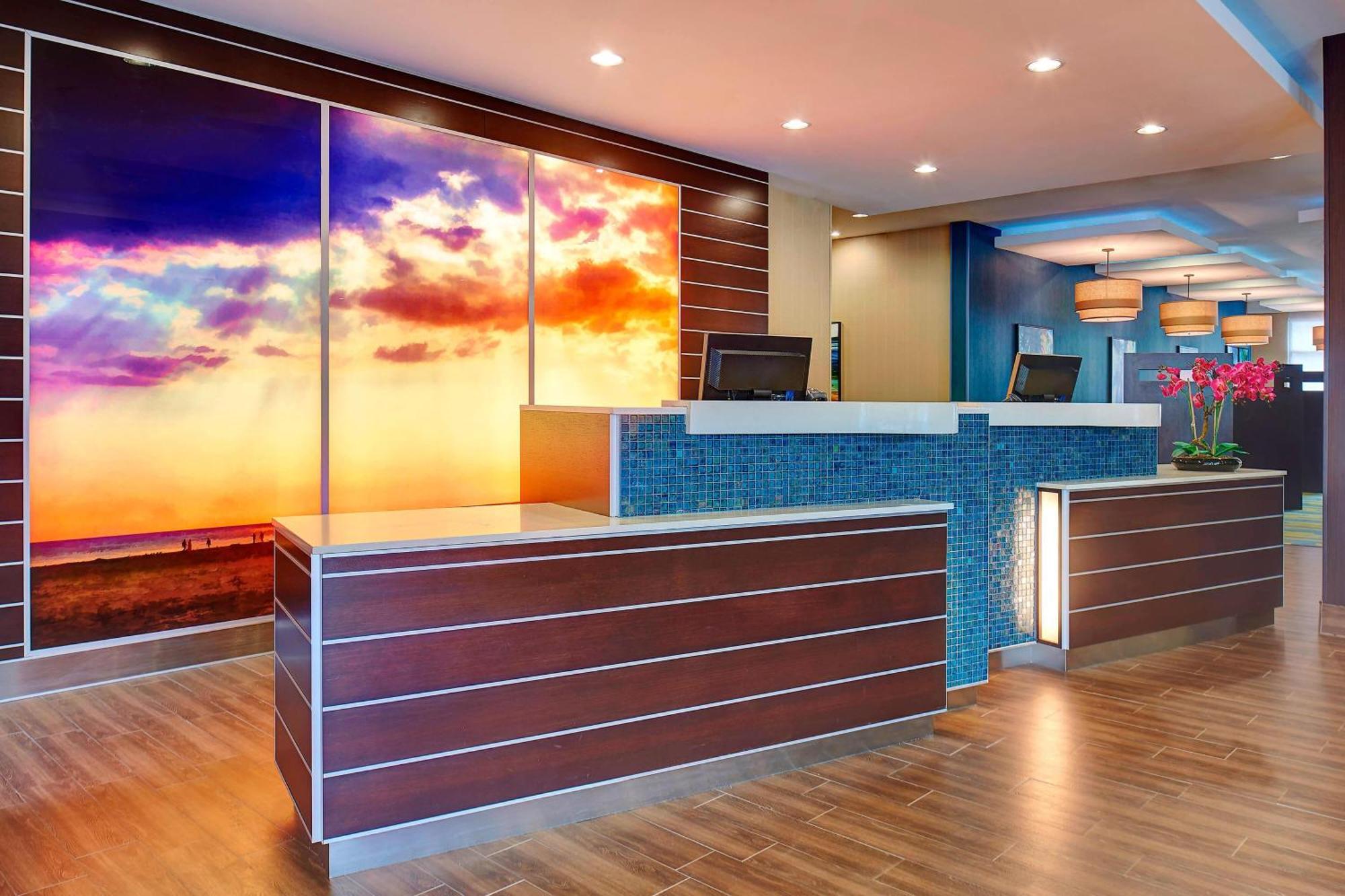 Fairfield & By Marriott San Diego Carlsbad
