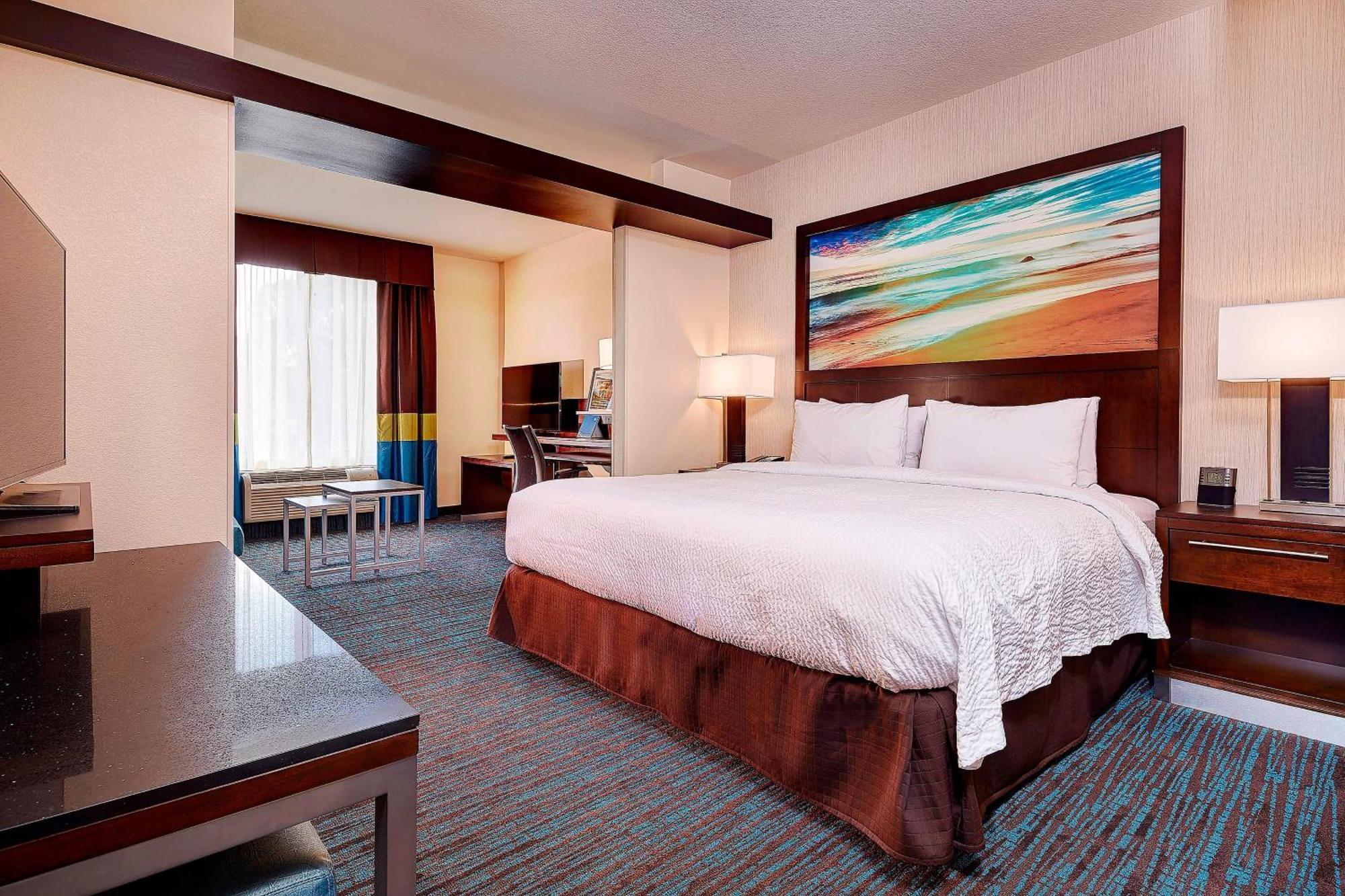 Fairfield & By Marriott San Diego Hotel Carlsbad