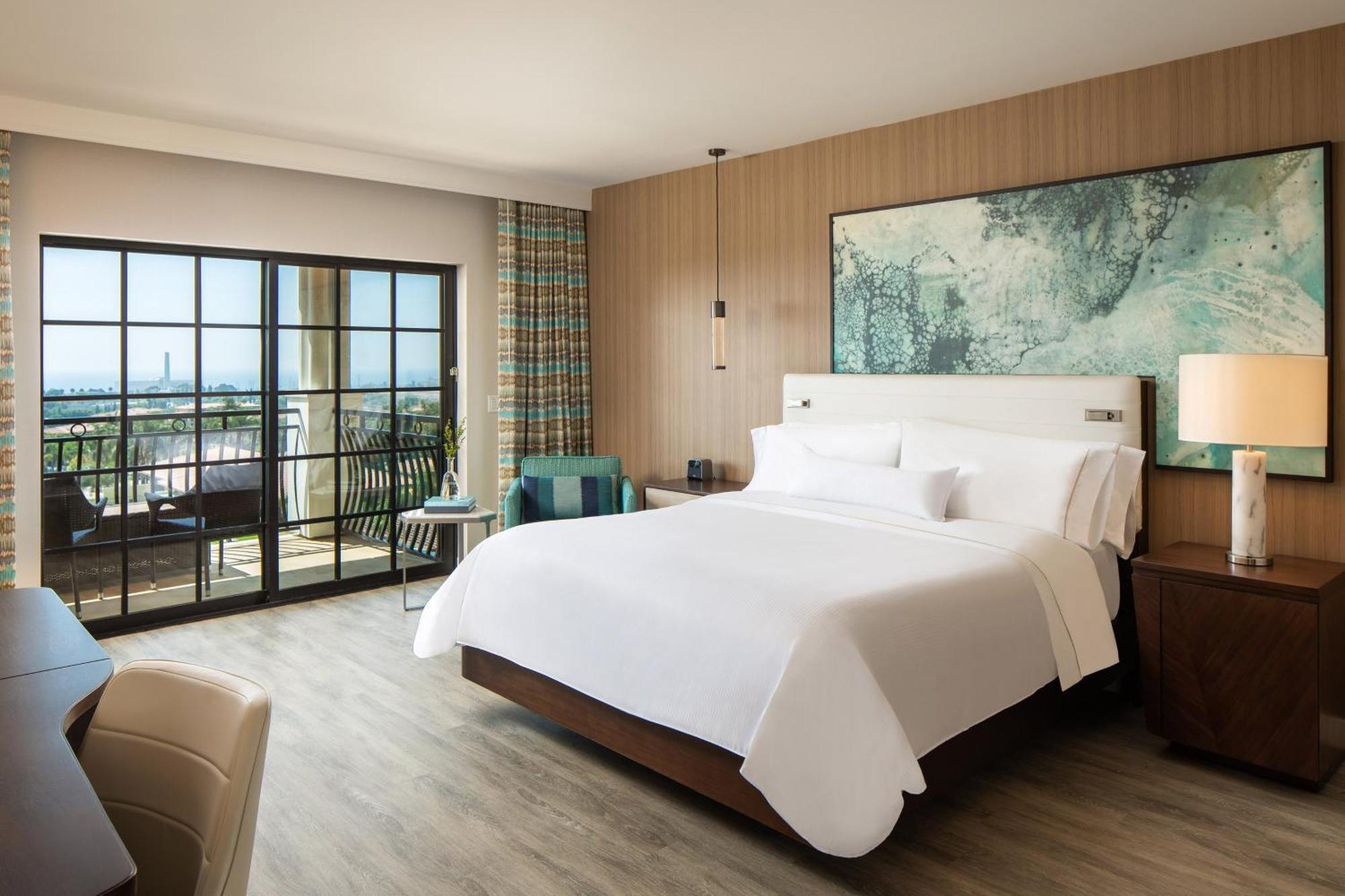 The Westin & 4*