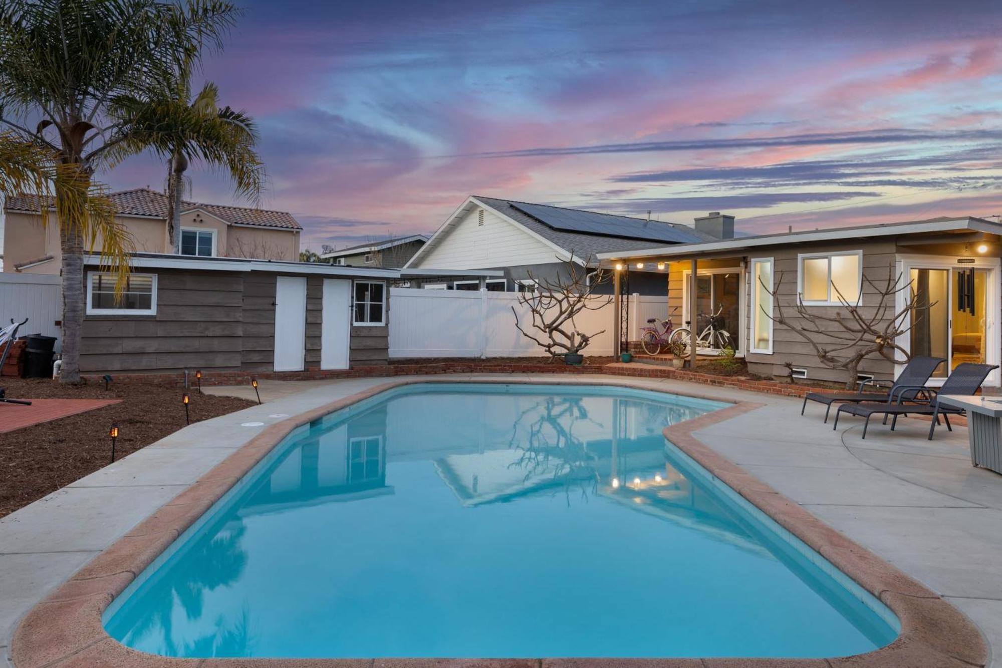 Holiday home California Dreamin By Avantstay Private Pool Fire Pit Near The *
