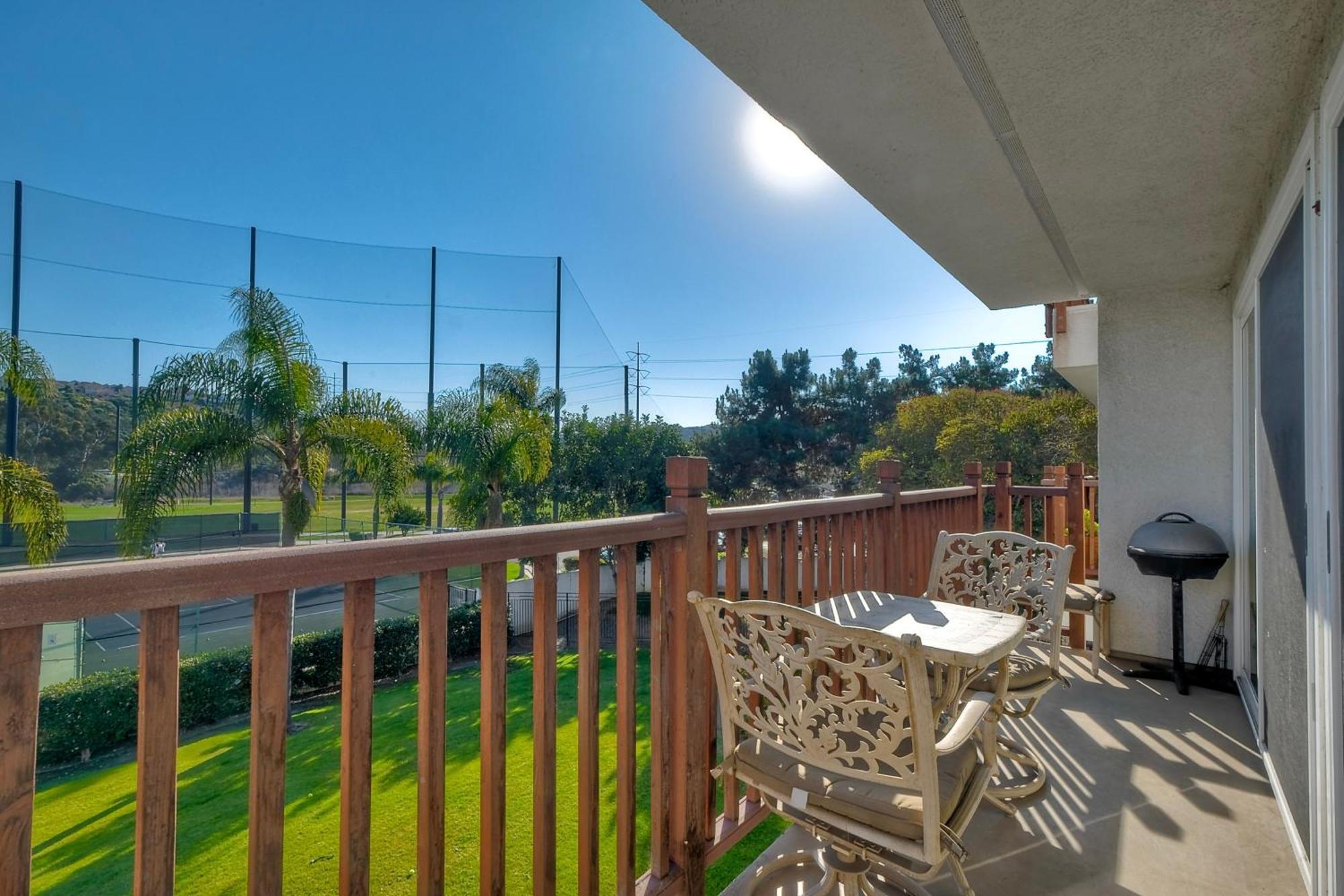 La Costa Pool Bbq Gated Parking *
