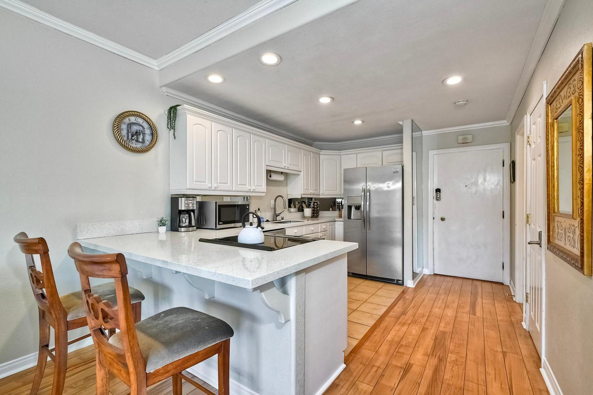Apartment La Costa Pool Bbq Gated Parking