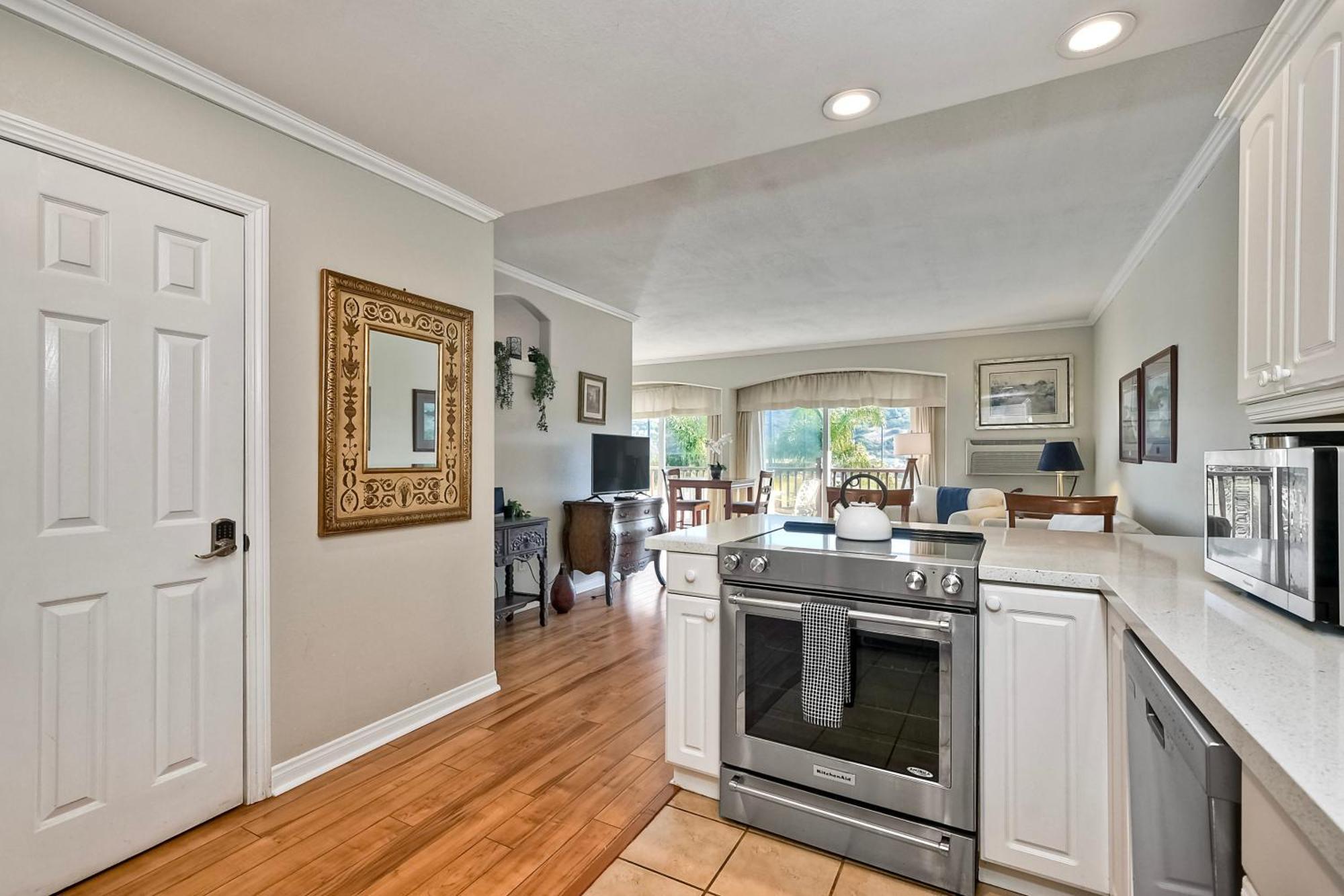 Apartment La Costa Pool Bbq Gated Parking