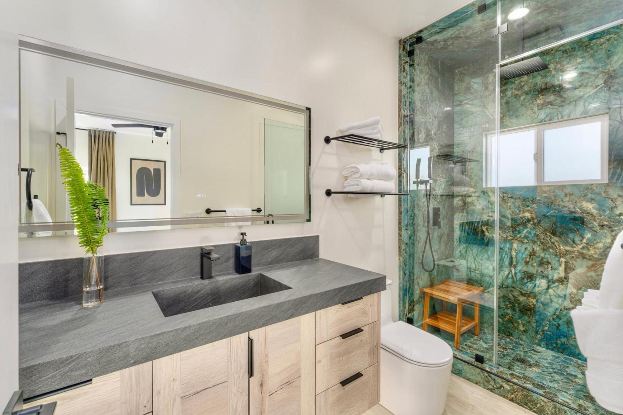 Coastal Escape Walk To Beach, Hot Tub, Fire Pits *