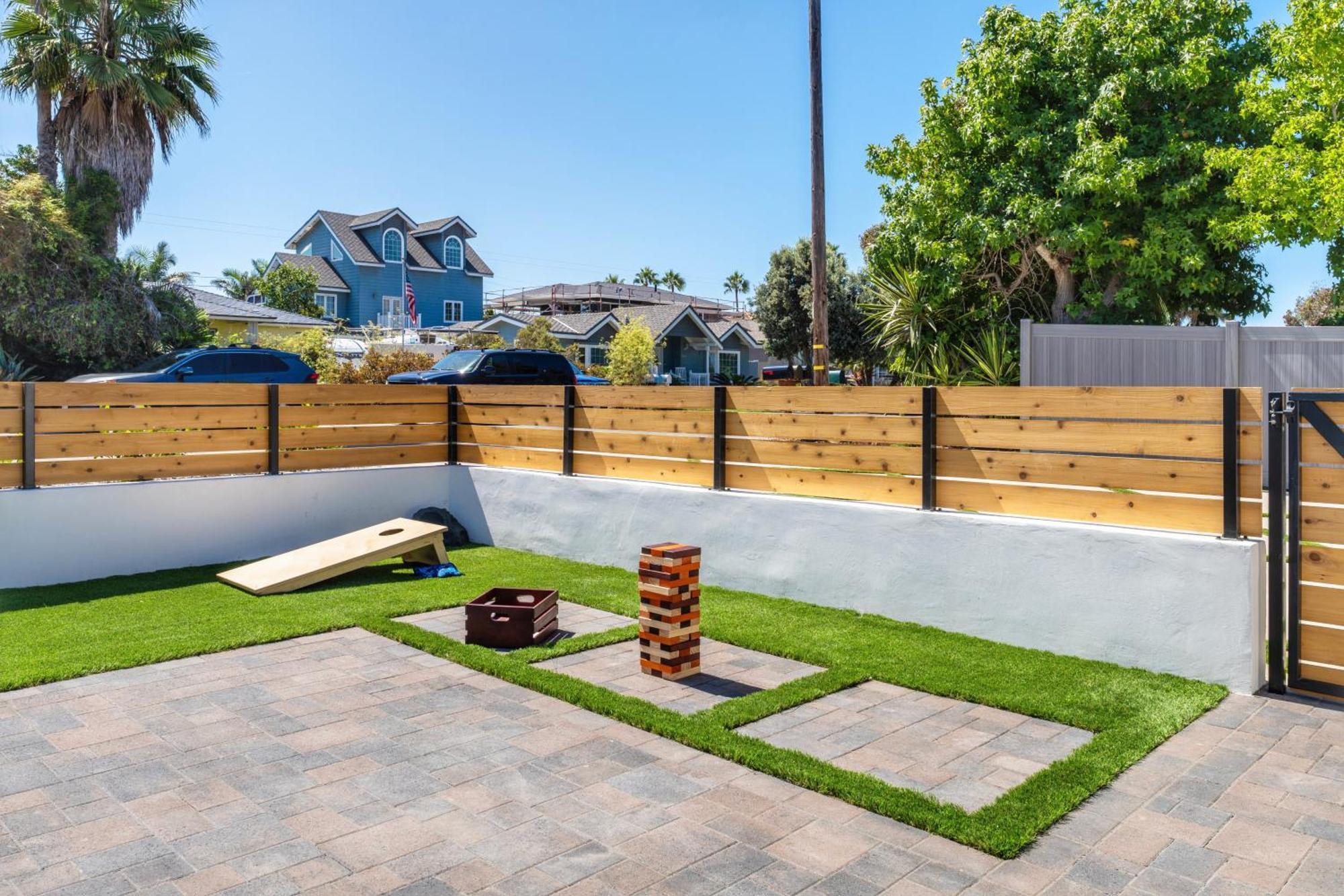 Coastal Escape Walk To Beach, Hot Tub, Fire Pits * Carlsbad