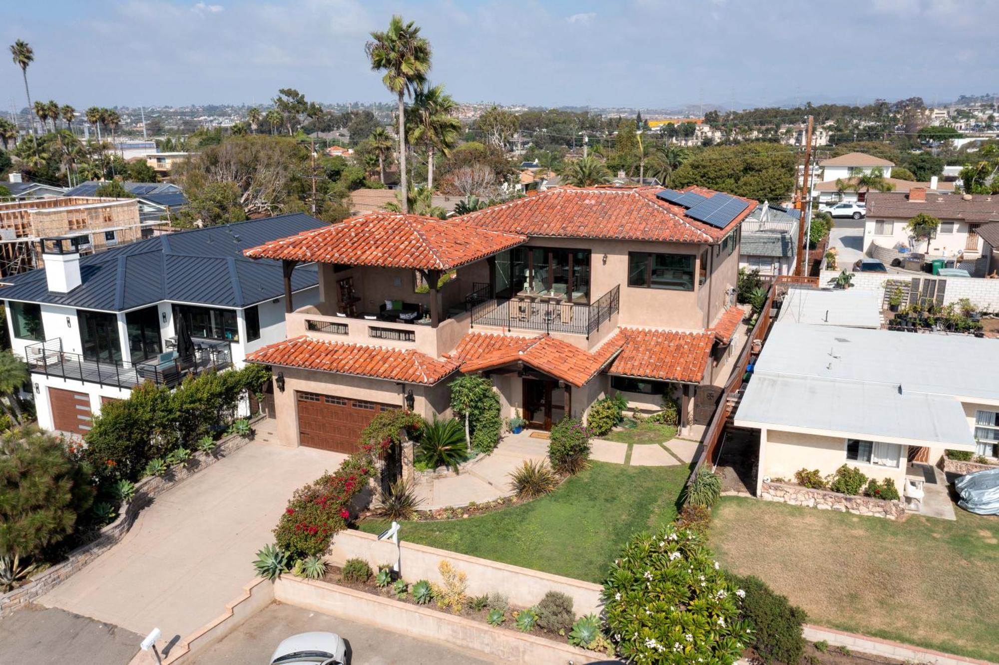 5194 - Upper Holiday home Carlsbad