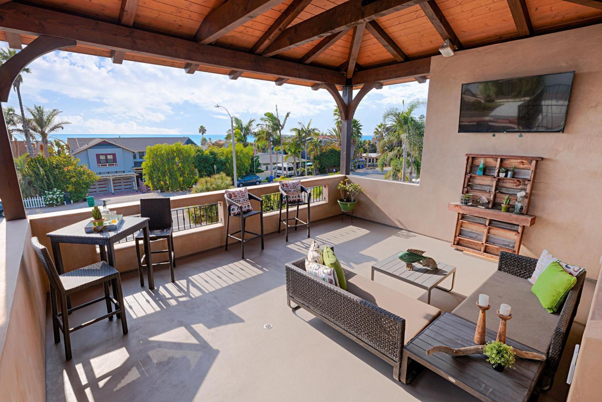 5194 - Upper * Carlsbad