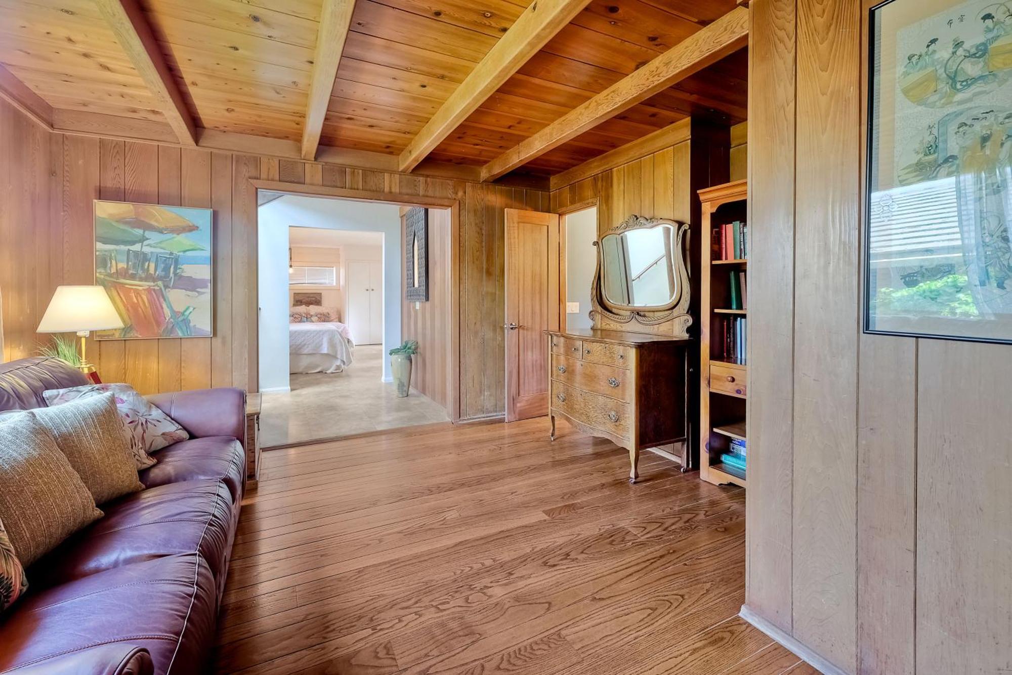 5051 Shore Drive Holiday home