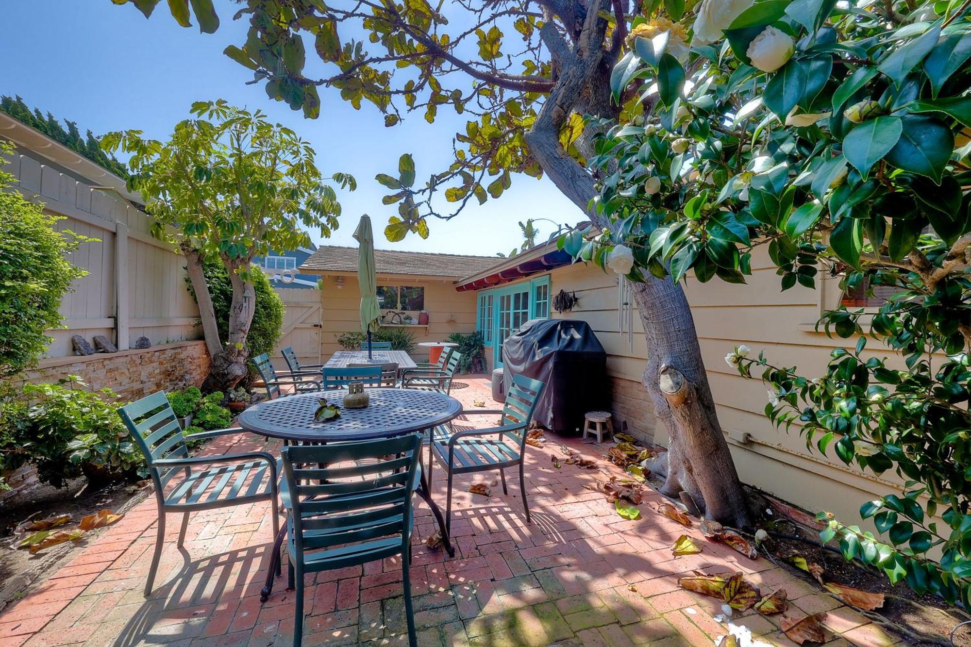 5051 Shore Drive *