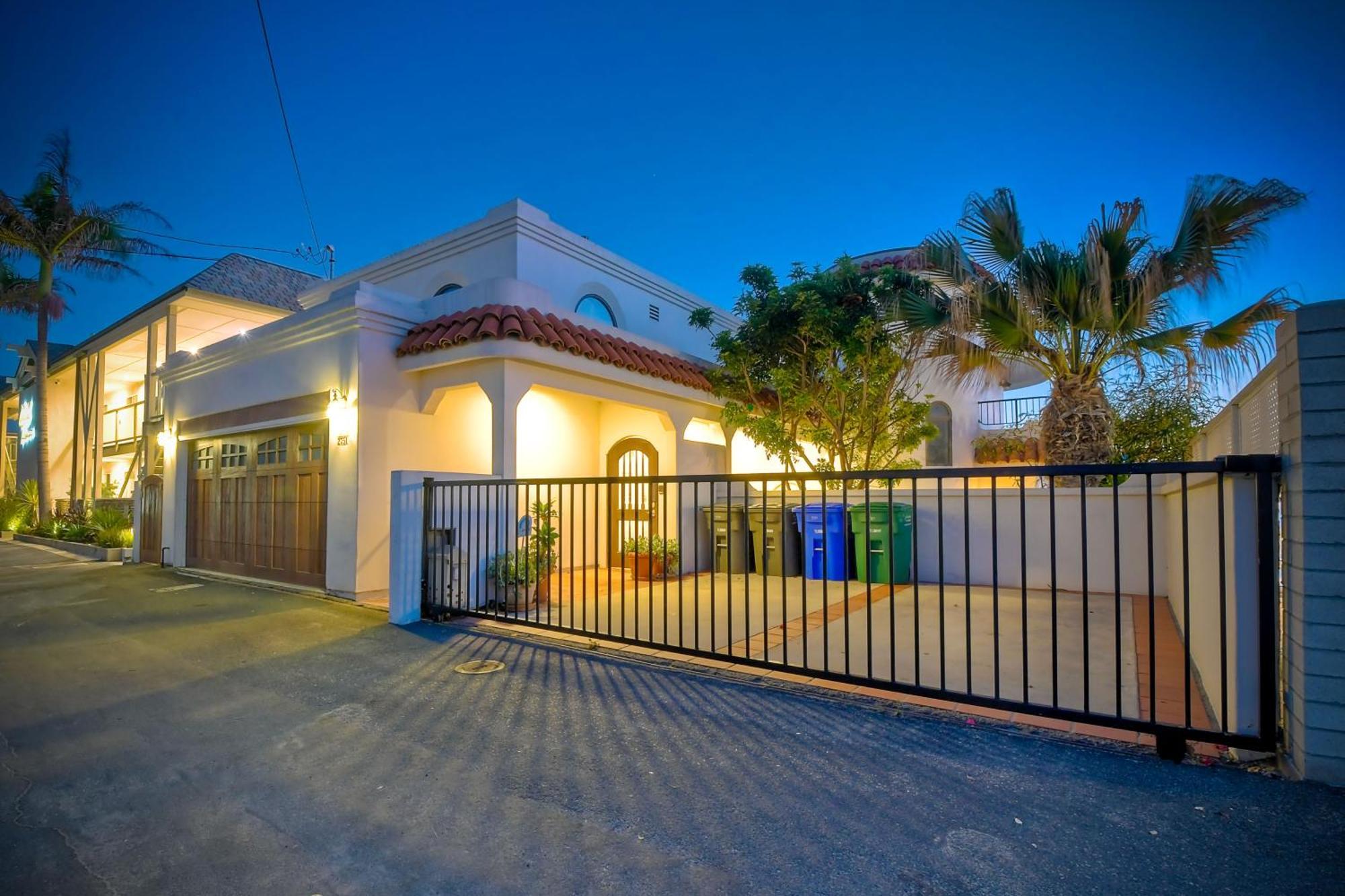 2751 Ocean Street *