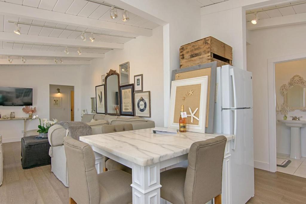 3690 Boulevard - Unit A