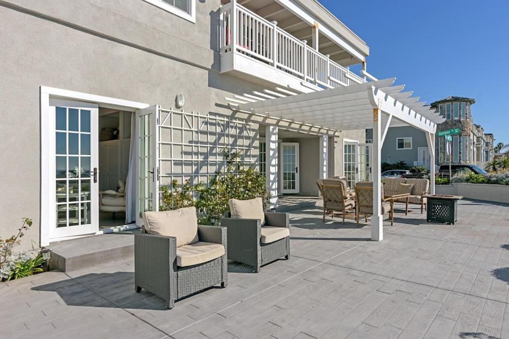 3690 Boulevard - Unit A Holiday home *