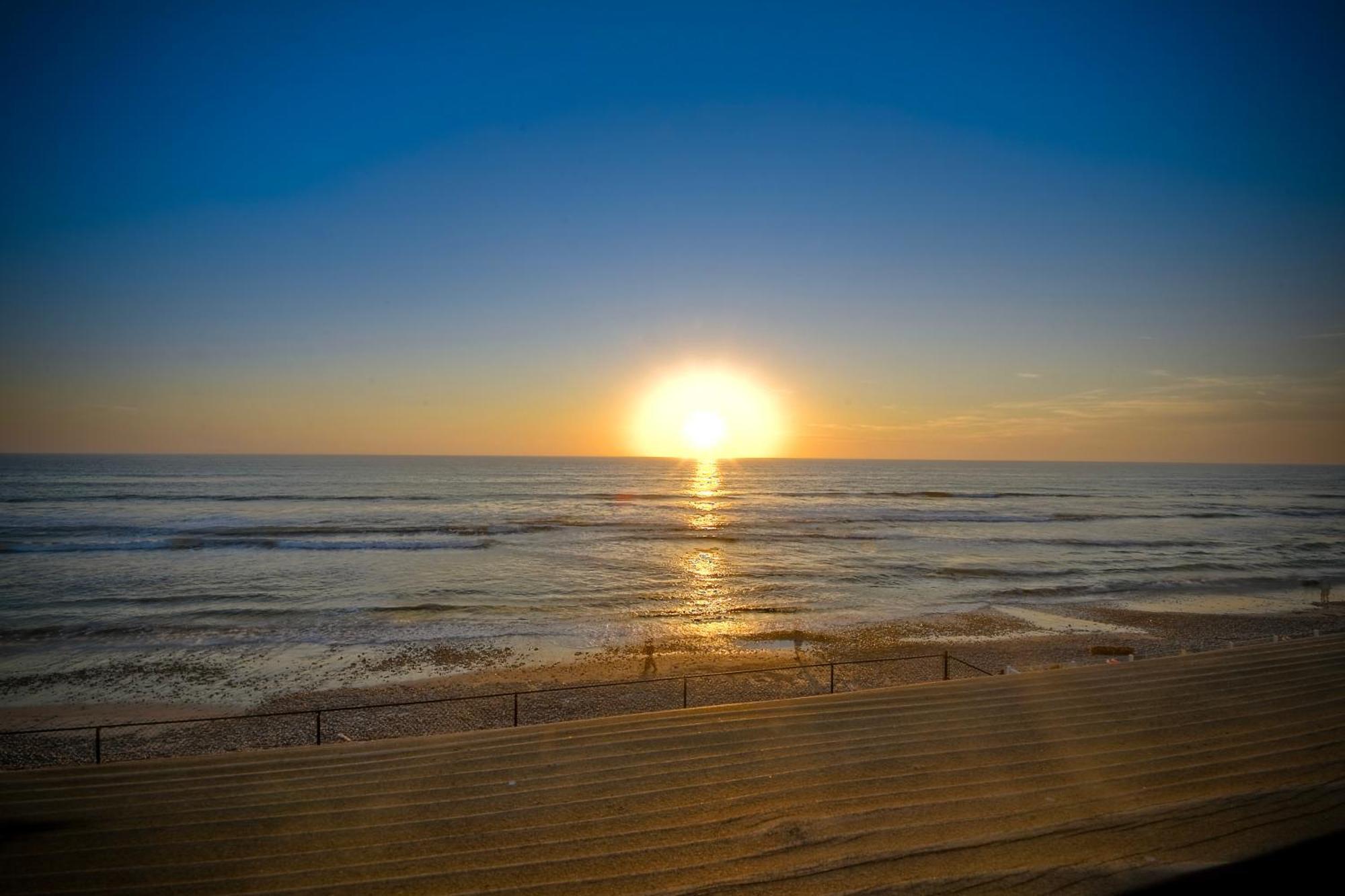 Oceanfront Getaway - Ocean Views - Fire Pit - Bbq - Access Holiday home