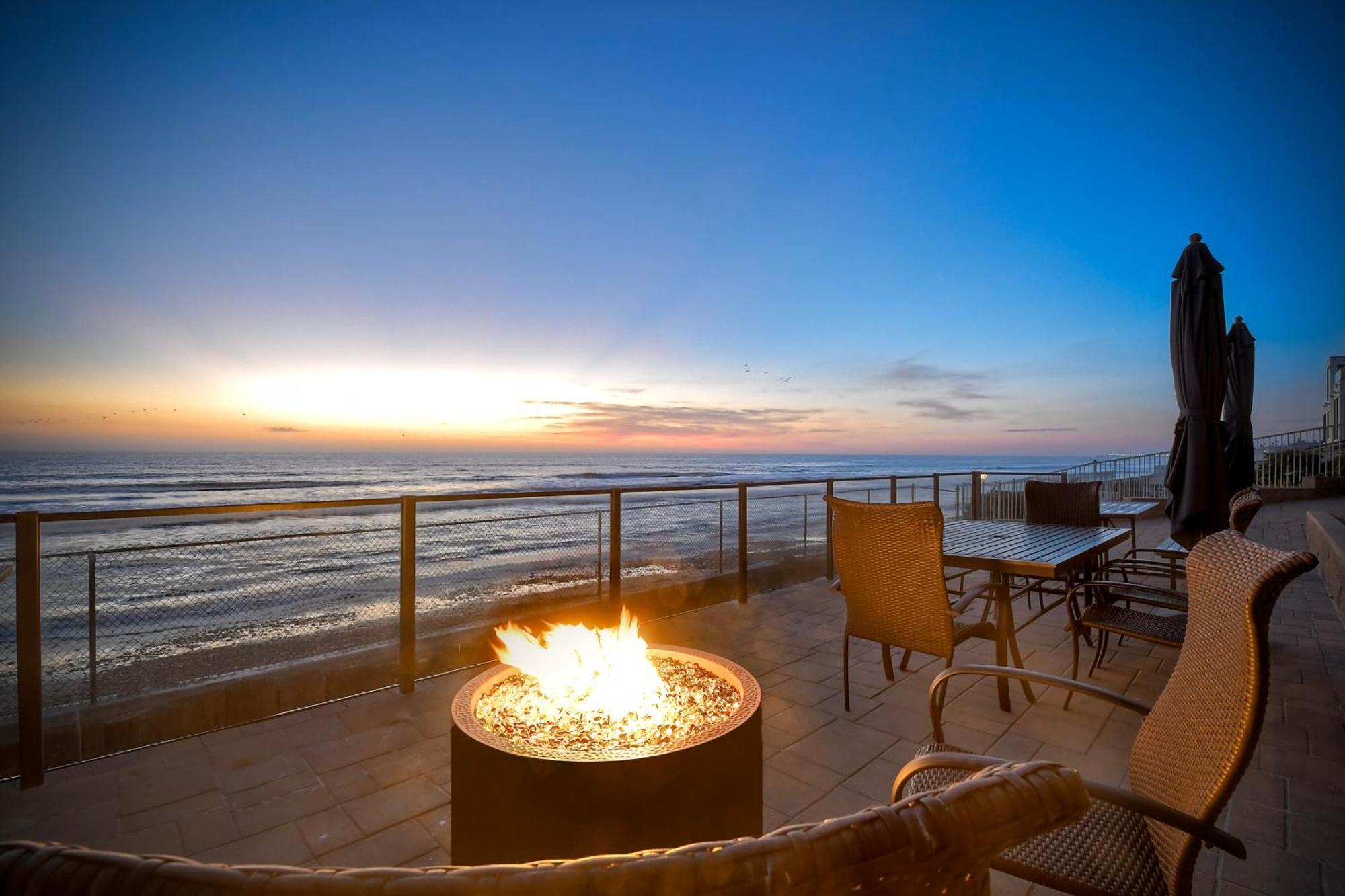 Oceanfront Getaway - Ocean Views - Fire Pit - Bbq - Access Carlsbad