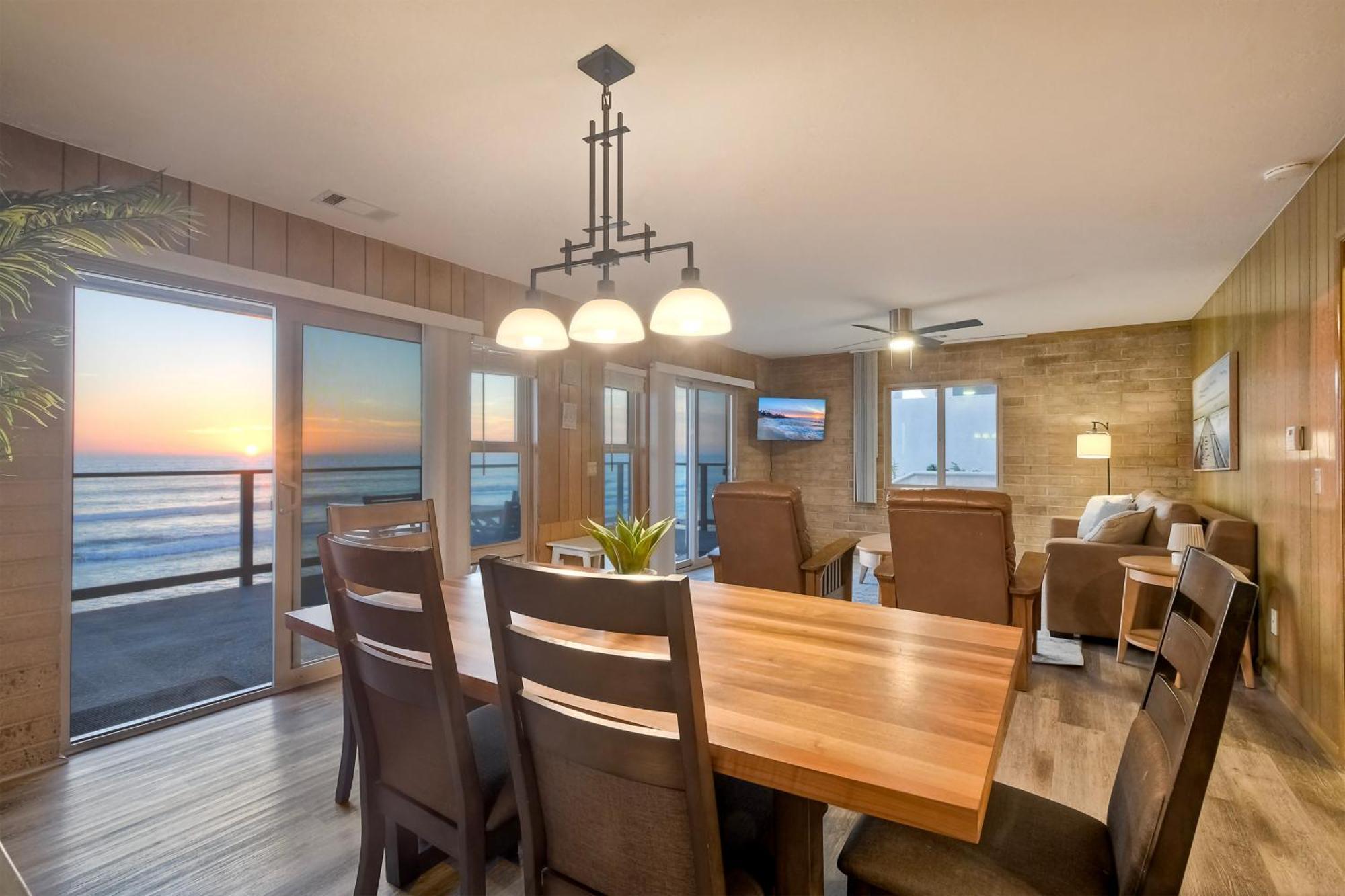 Oceanfront Getaway - Ocean Views - Fire Pit - Bbq - Access Holiday home