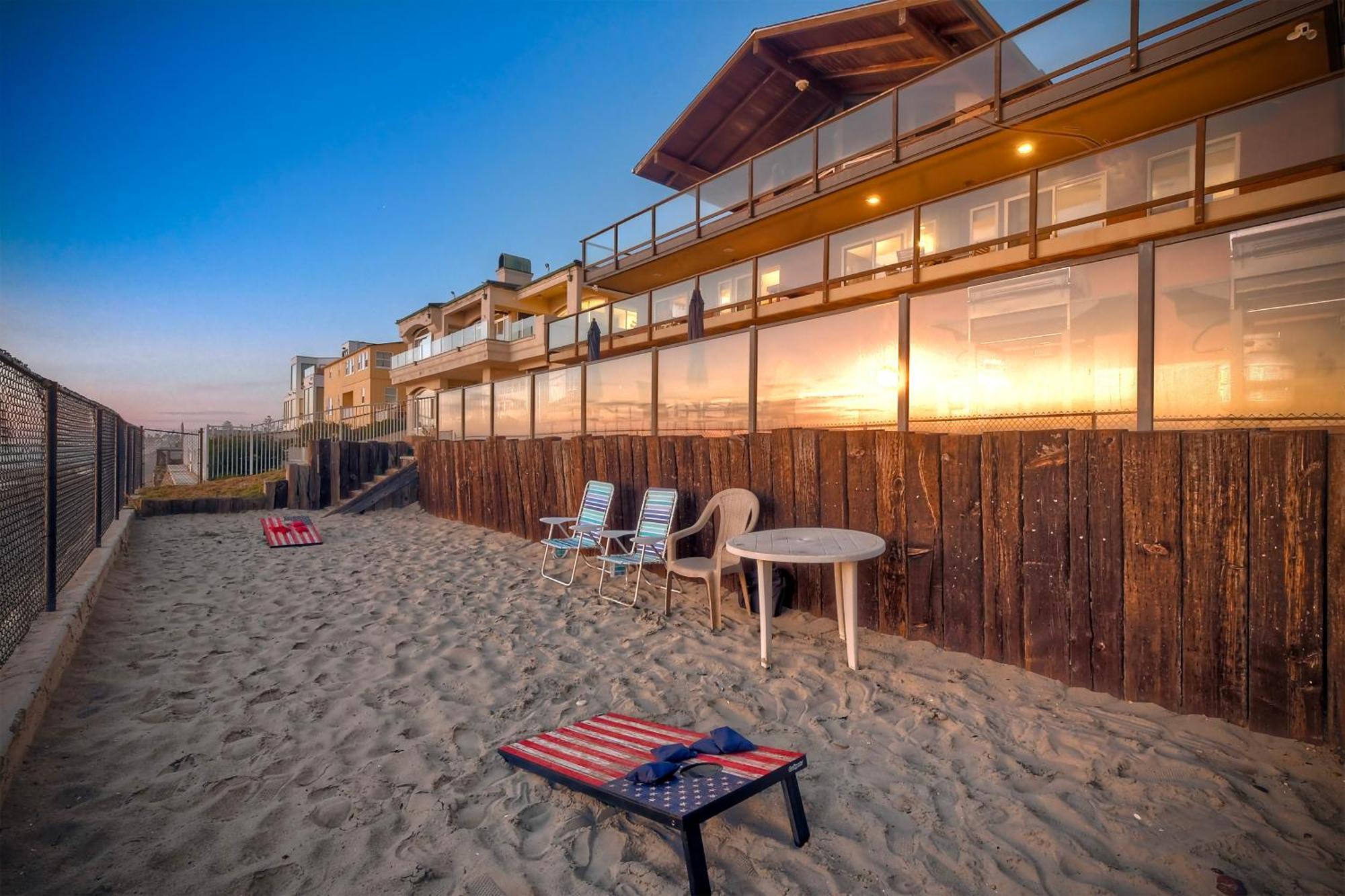 Oceanfront Getaway - Ocean Views - Fire Pit - Bbq - Access