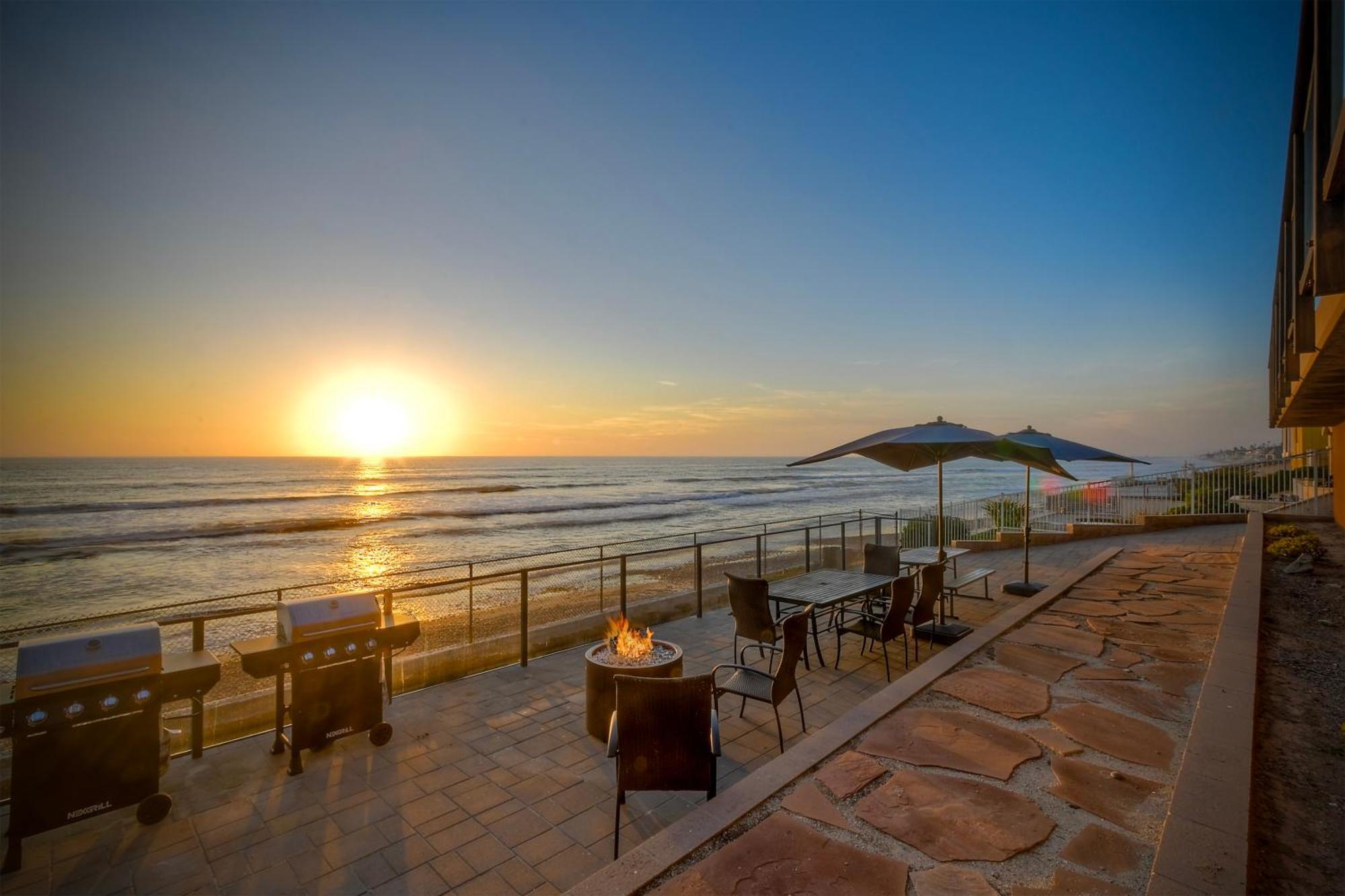 Holiday home Oceanfront Getaway - Ocean Views - Fire Pit - Bbq - Access Carlsbad