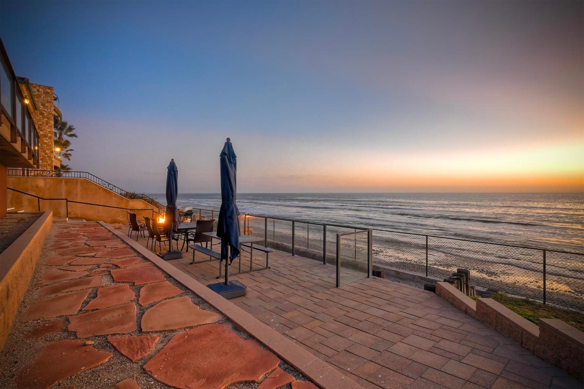 Oceanfront Getaway Ocean Views Fire Pit Bbq Access *