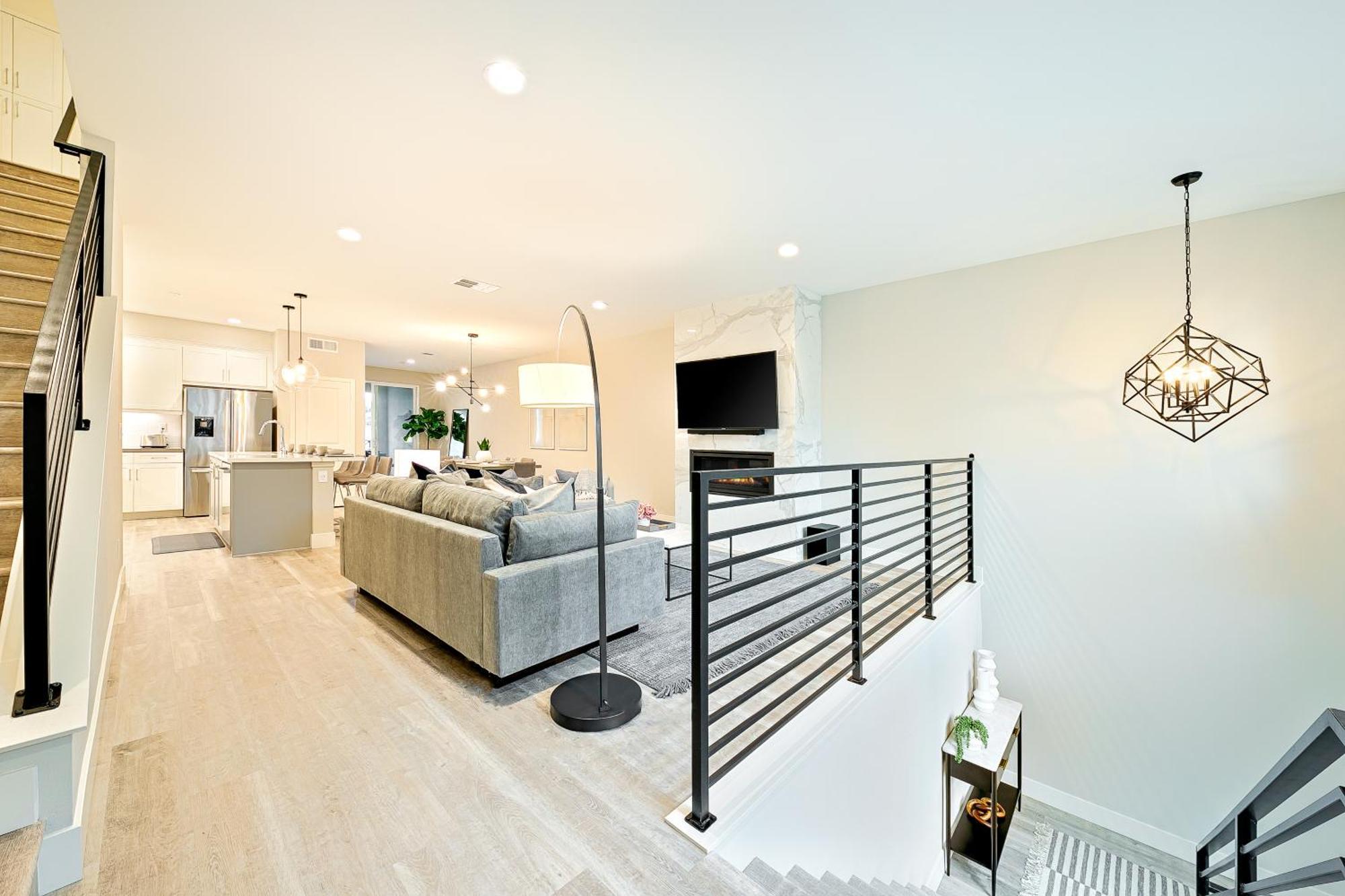 343 Oak Avenue *