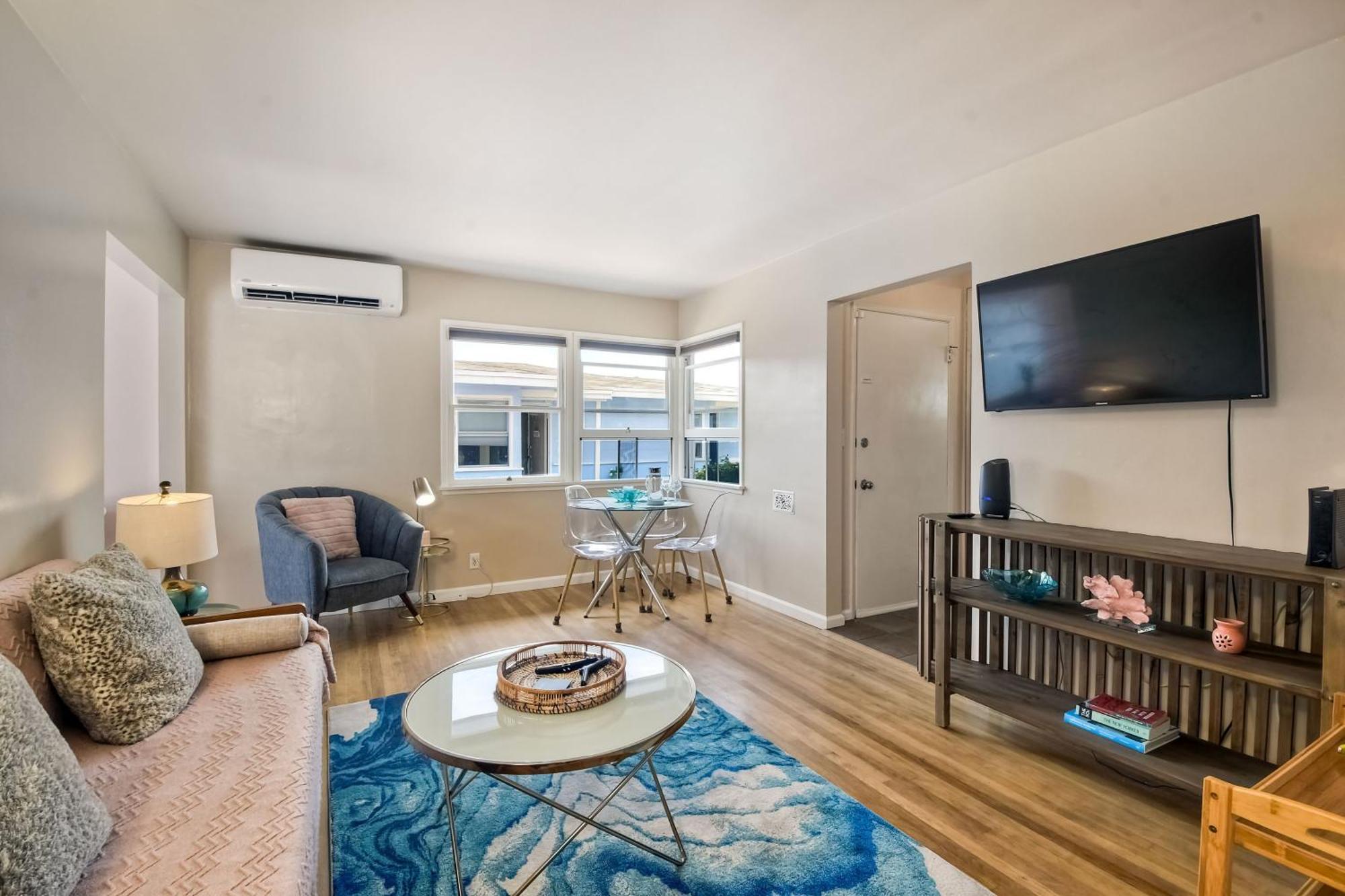 165 N 167 Tamarack * Carlsbad