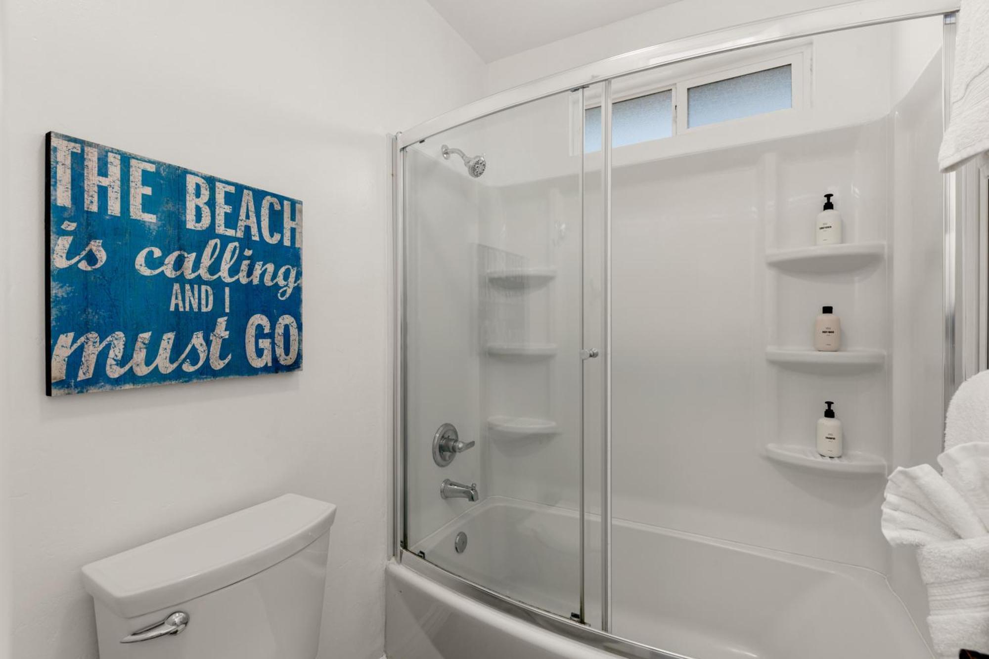 Cb-3900a - Coastal Surfer's Dream *