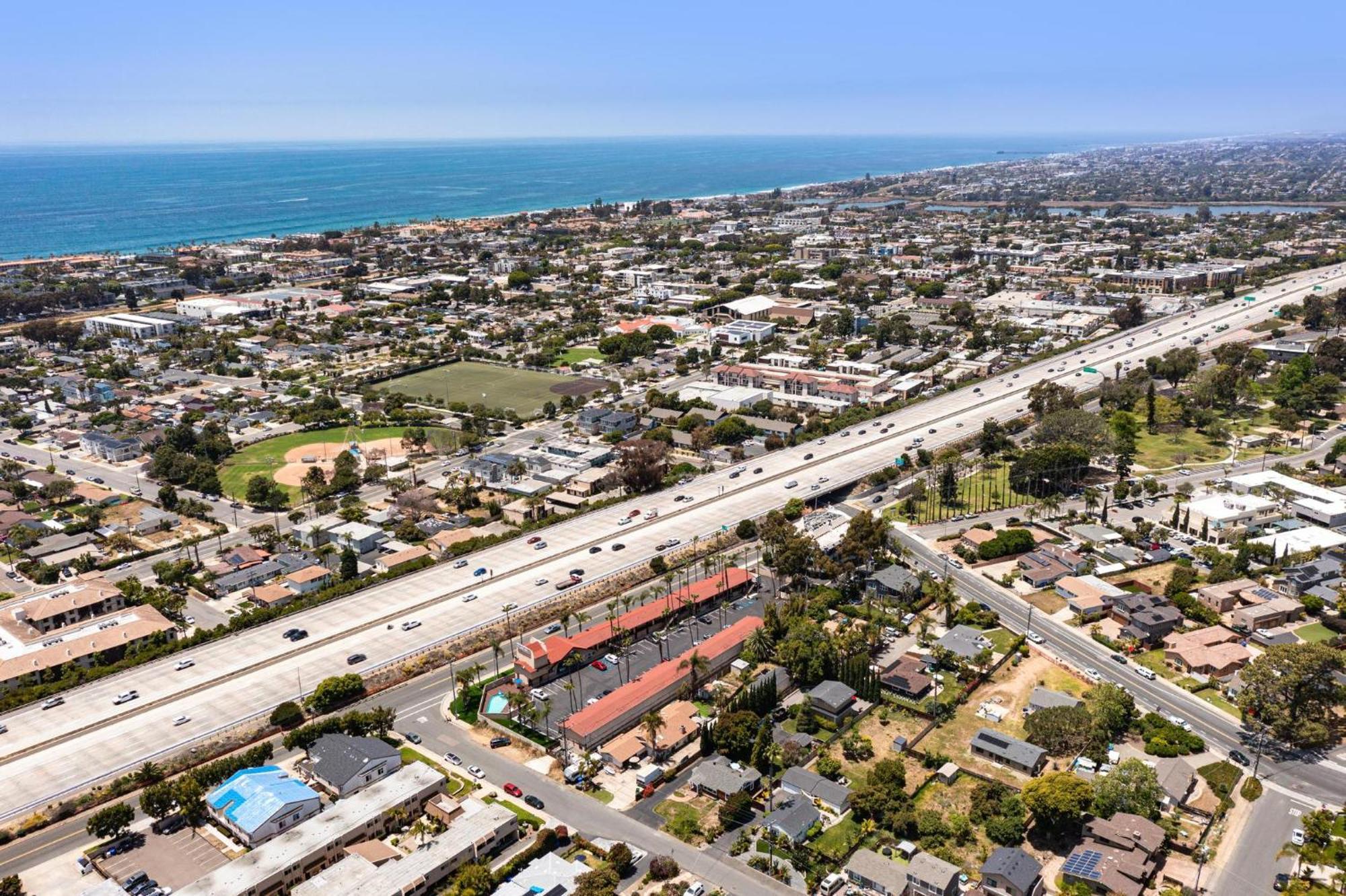 Hyland Near Legoland Motel Carlsbad